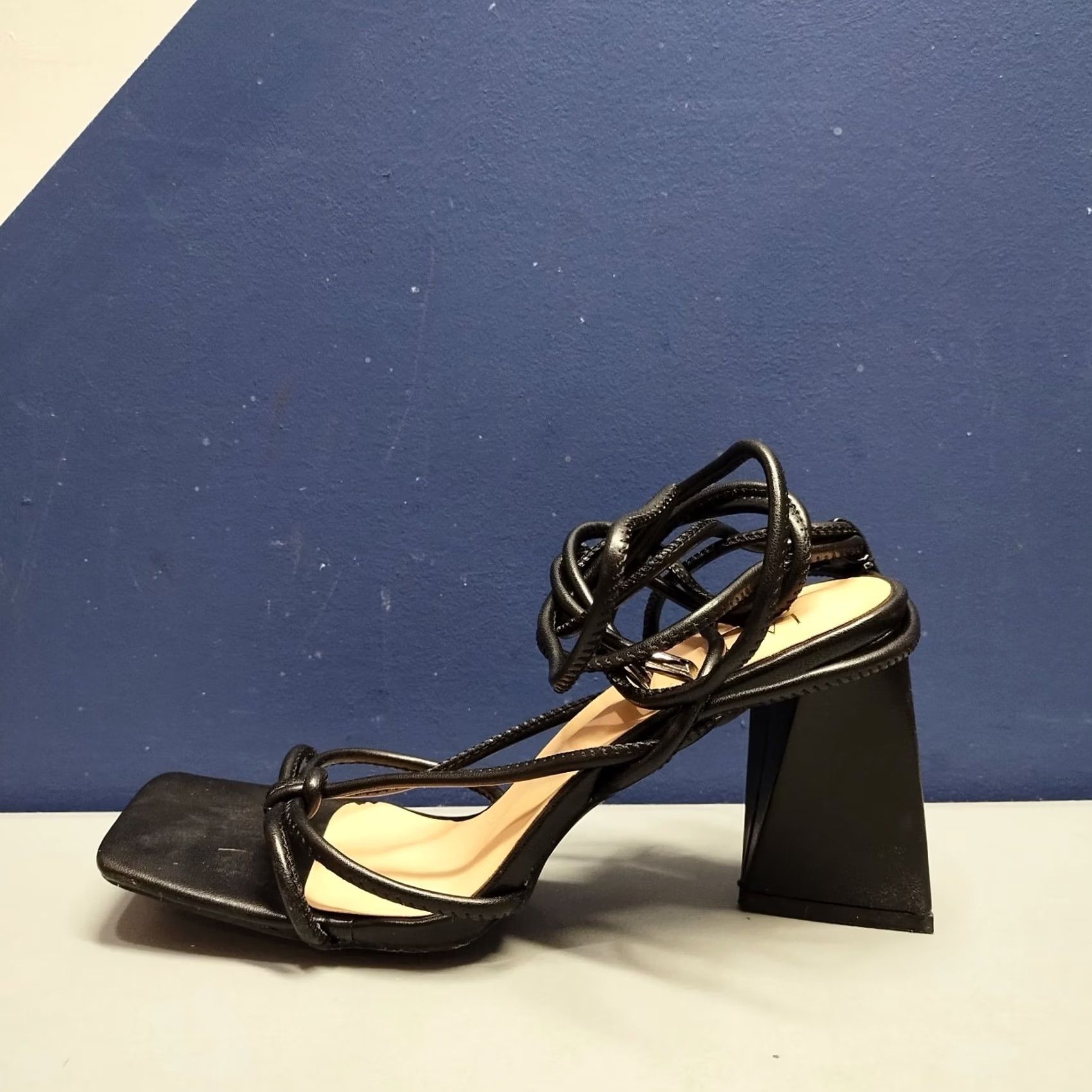 Vintage Lady Godiva Strappy Heels Womens Size 11 Black Comfort Square Toe Party/Cocktail Womens Shoes Size US 11 / IT 41 - 5 Thumbnail