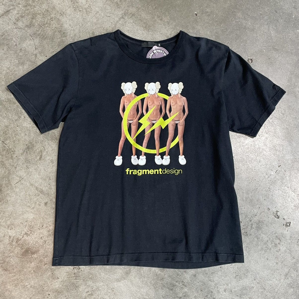 Original Fake KAWS fragment design topless companion