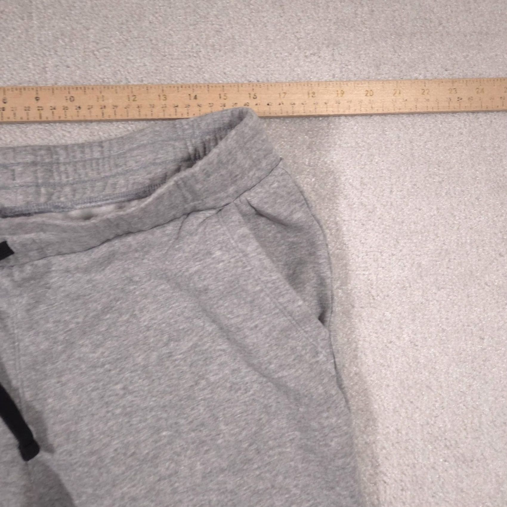 Under Armour Under Armour Mens Large Gray Fleece Jogger Pants Athletic Size US 33 - 6 Thumbnail