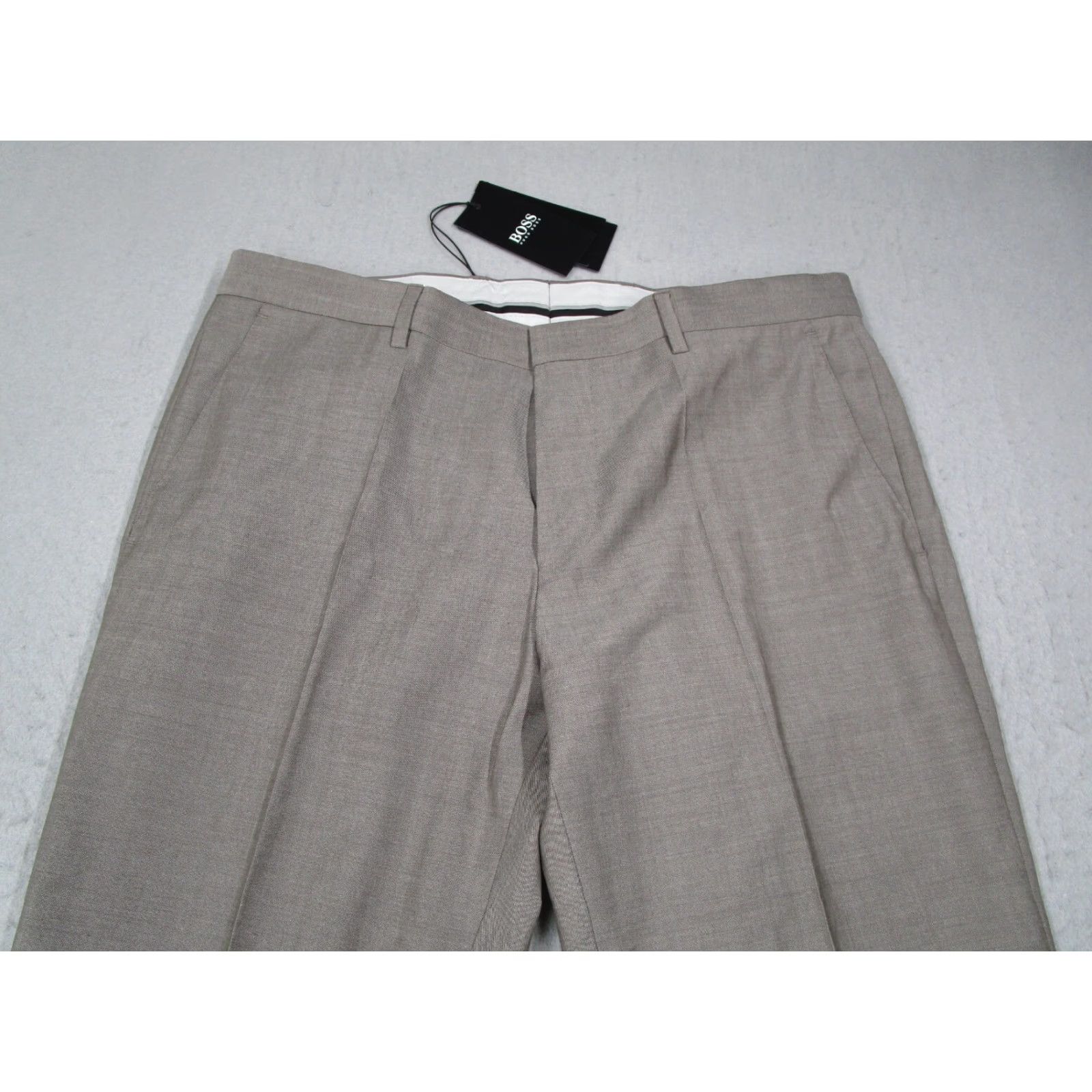Vintage Hugo Boss Pants Mens 34 Regular Gray Wool Genesis2 Dress Pants Flat Front Classic 5-Pocket Belt Loops 34W x 33L Made in Croatia Mens Pants Size US 34 / EU 50 - 2 Thumbnail
