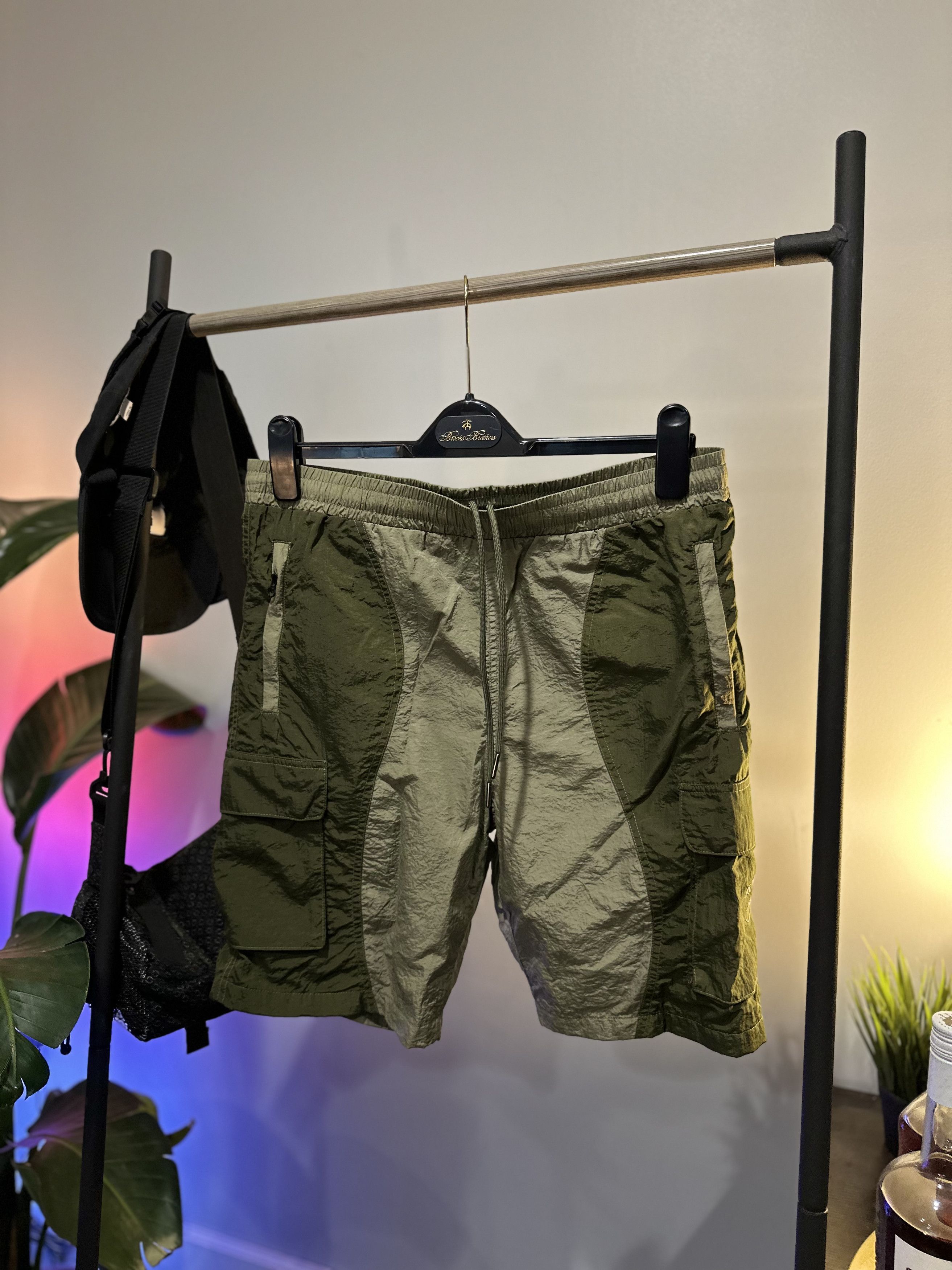 Ronin Division Wave Shorts - Olive/Moss Size US 32 / EU 48 - 1 Thumbnail