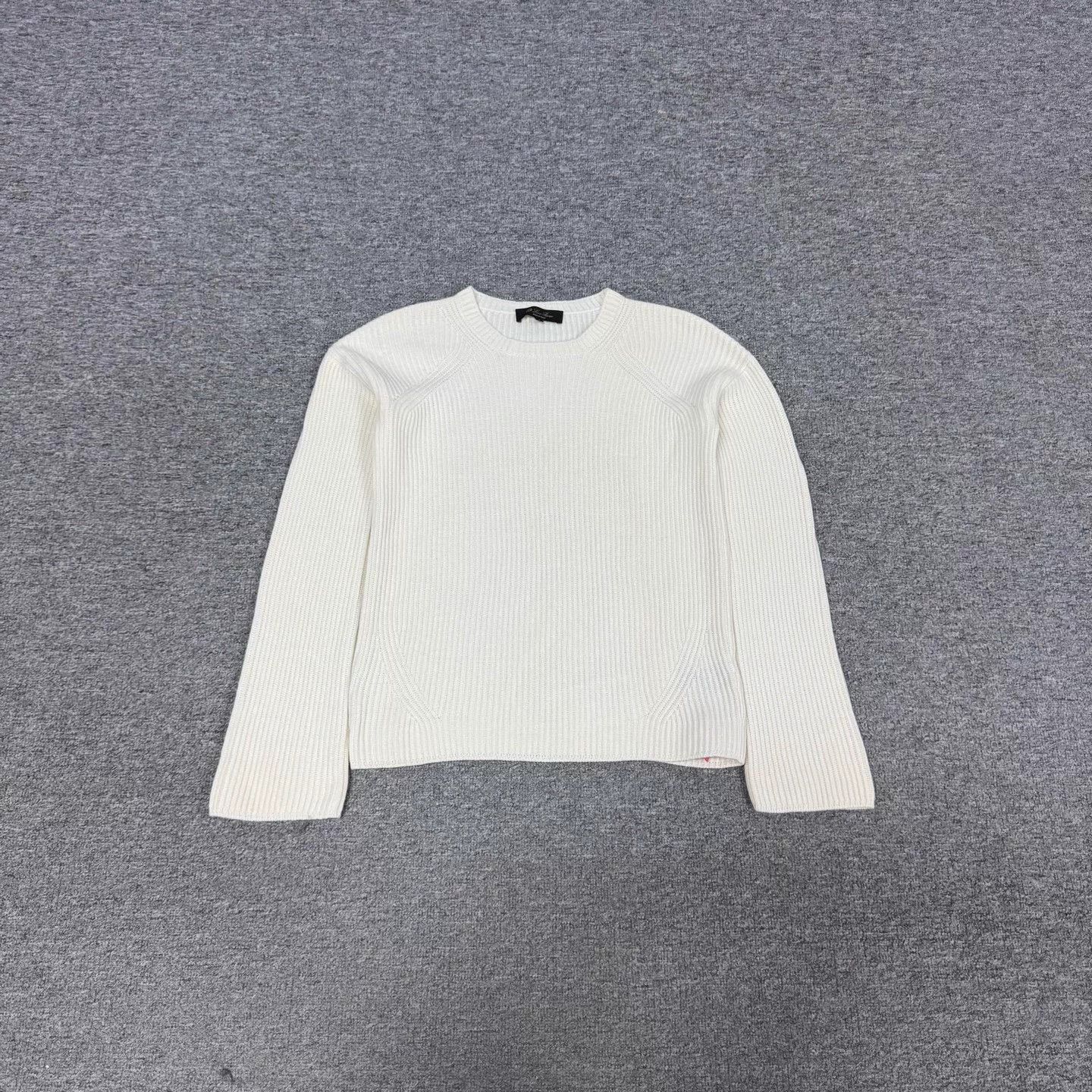 Loro Piana Loro Piana cashmere knit sweater S 99 new Size US S / EU 44-46 / 1 - 1 Thumbnail
