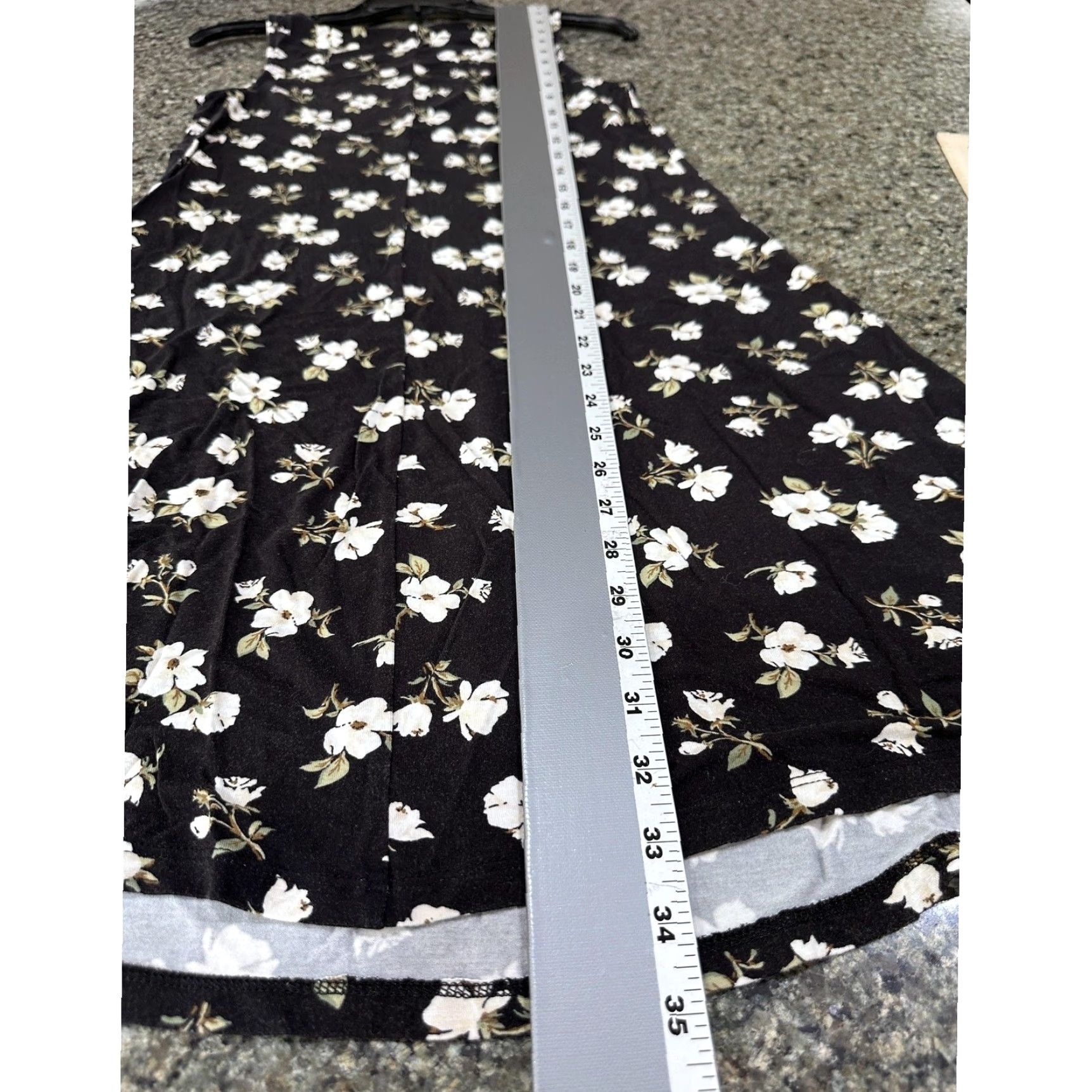 Old Navy VINTAGE Old Navy Dress XS Tall Black Floral Sleeveless Tank A-Line Swing Stretch Dainty Size XS / US 0-2 / IT 36-38 - 4 Thumbnail
