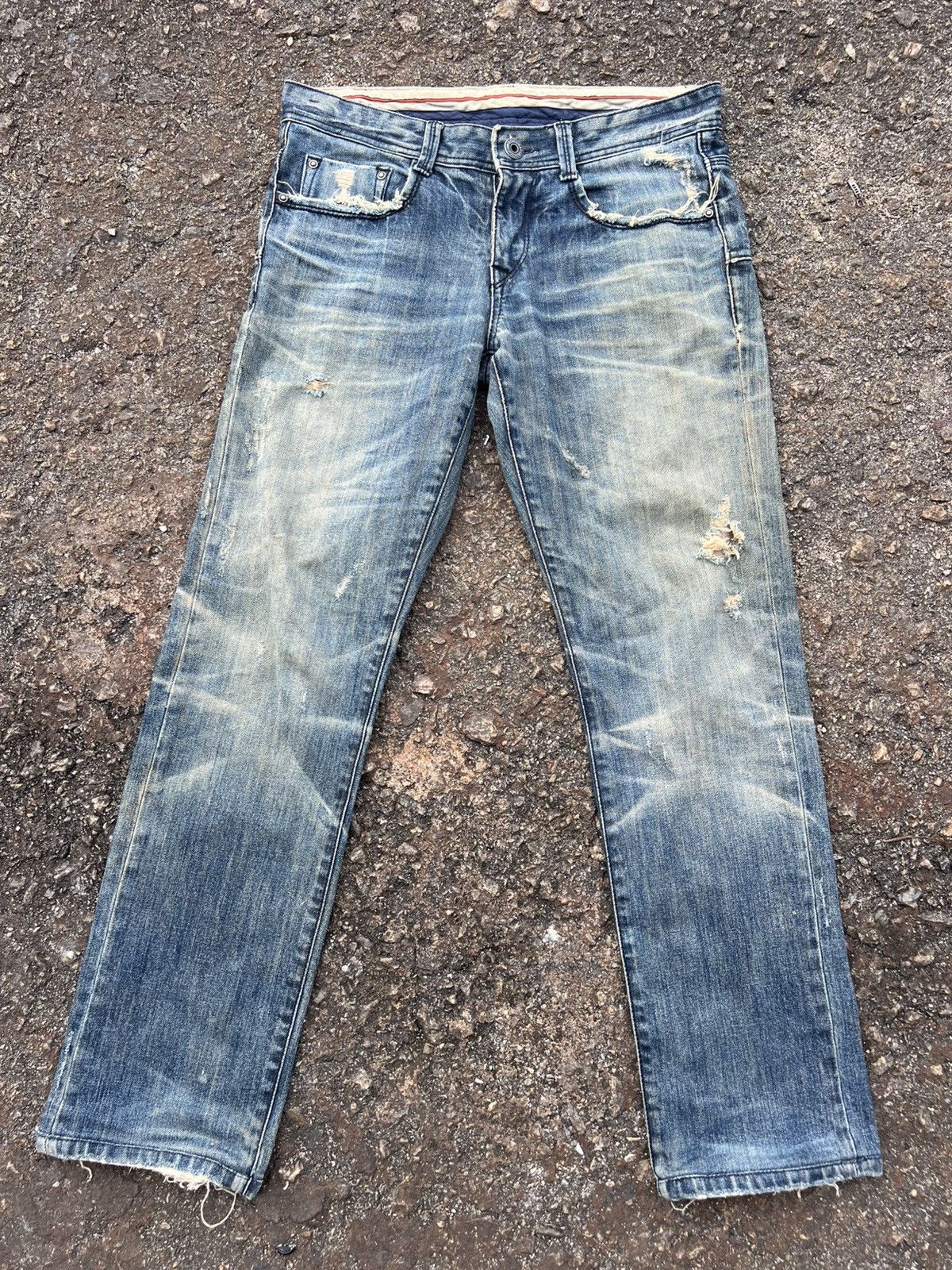 Other AVH Distressed Jeans Size US 32 / EU 48 - 1 Thumbnail