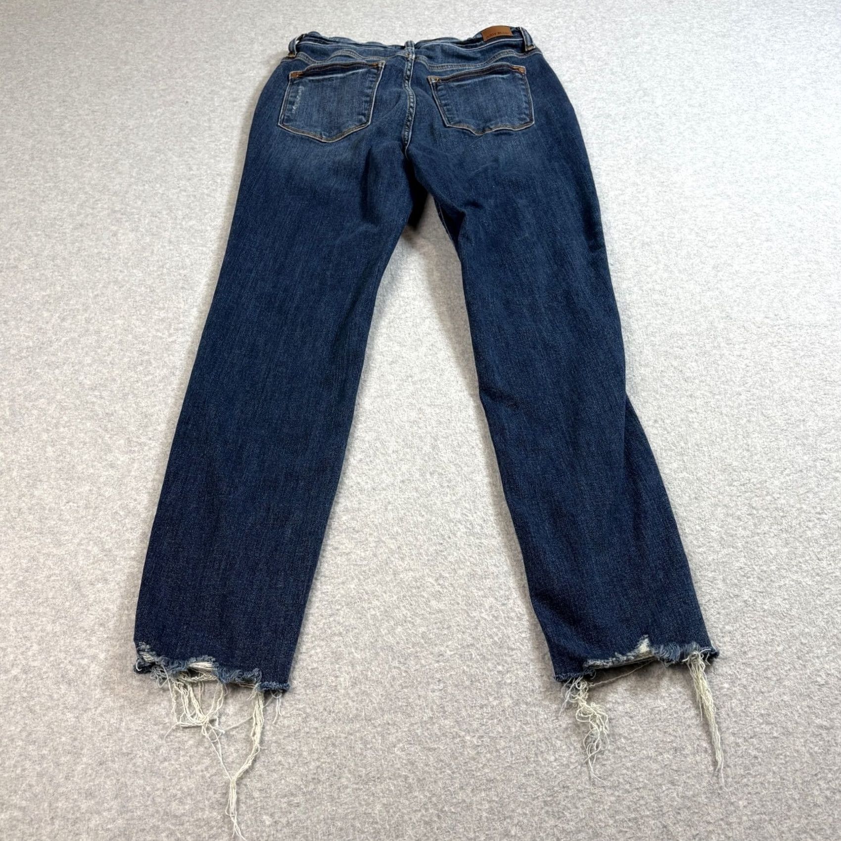 Denime - Replaced "Brand" with "Judy Blue" for a more direct statement Size 30" / US 8 / IT 44 - 2 Thumbnail