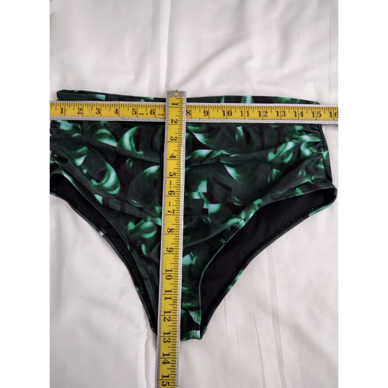 Swims Unbranded Green Black Leaf Print Swim Bikini Bottom L Shape Women's Size 36" / US 14 / IT 50 - 4 Thumbnail
