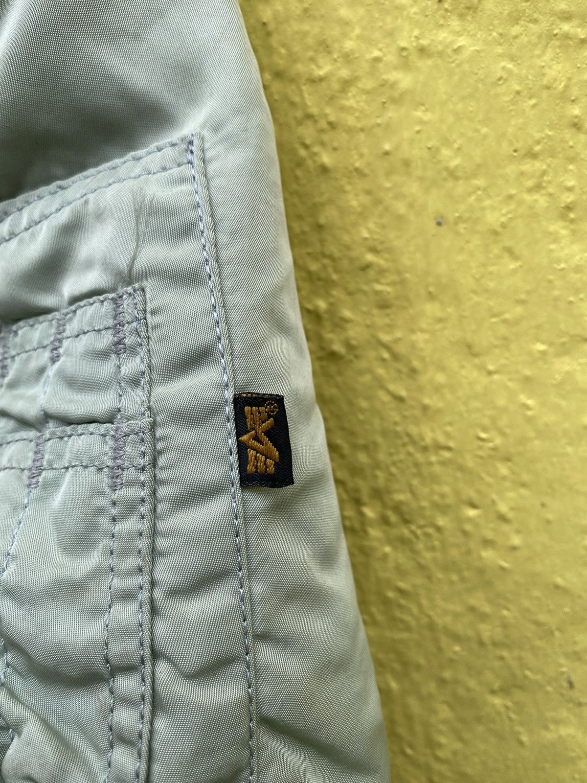 Alpha Industries Vintage ma-1 Alpha industries bomber jacket Size US M / EU 48-50 / 2 - 14 Thumbnail