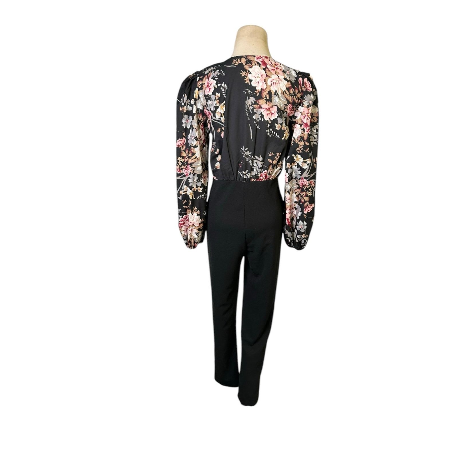 Shein Shein black floral long sleeves jumpsuit size XS Size 26" / US 2 / IT 38 - 11 Thumbnail