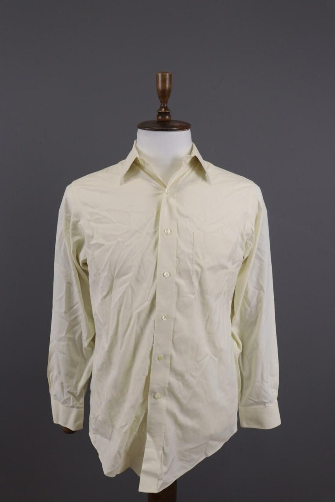 Brooks Brothers Brooks Brothers Yellow Button Down Dress Shirt Size 14 / 32 Size US M / EU 48-50 / 2 - 1 Thumbnail