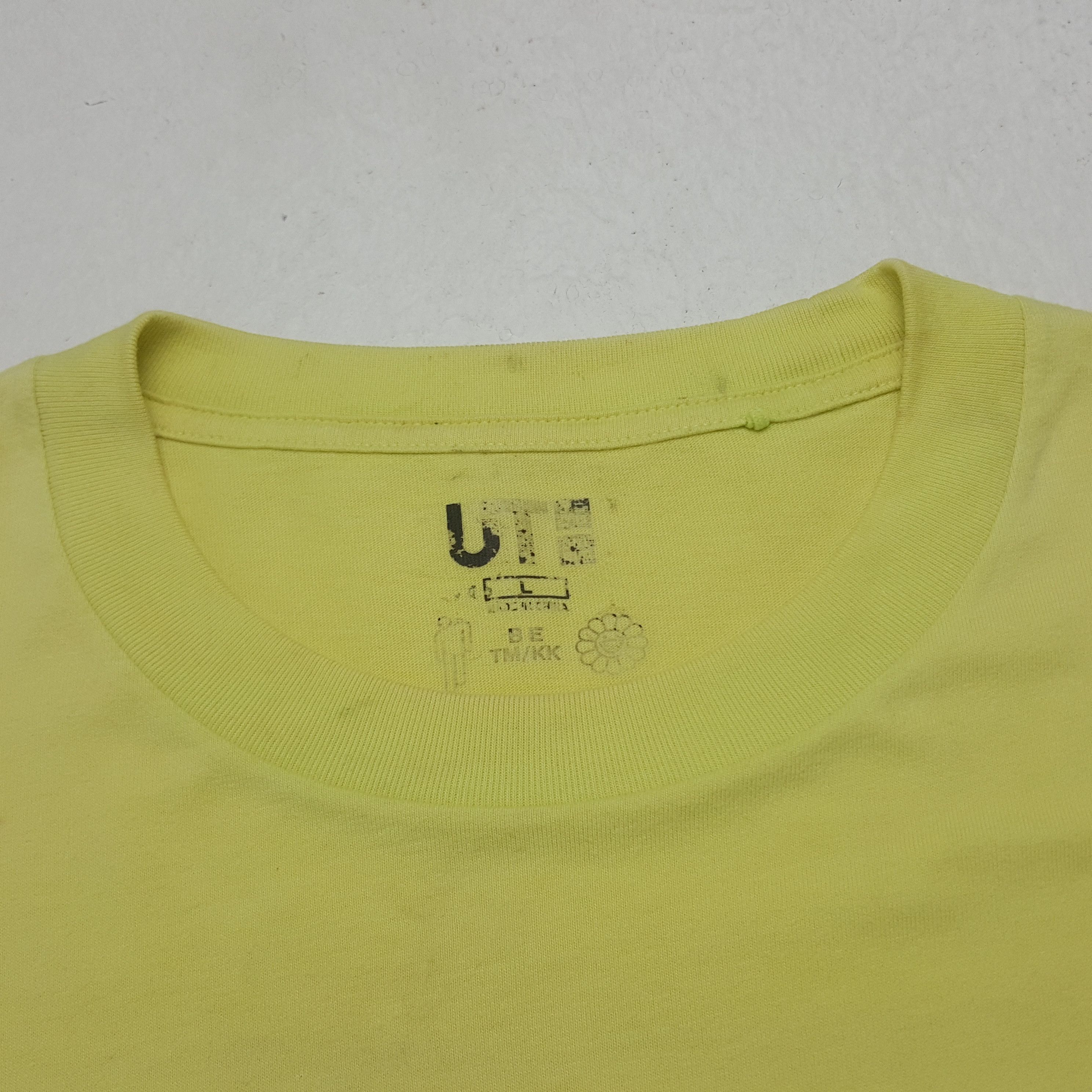 Billie Eilish × Takashi Murakami Vintage Billie Eilish x UNIQLO Japan Tshirt Size US L / EU 52-54 / 3 - 5 Thumbnail