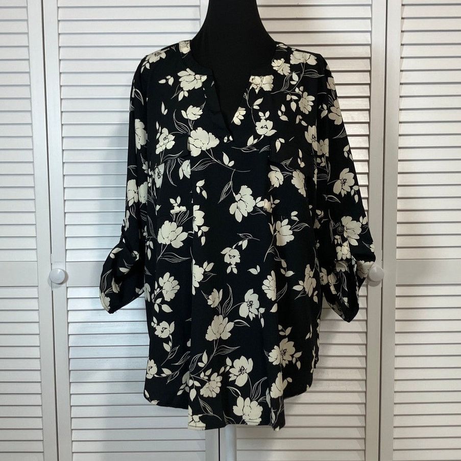 Other Maurices Black Floral Boho Flowy Relaxed Tunic Blouse XXL Size XXL / US 16-18 / IT 52-54 - 1 Thumbnail