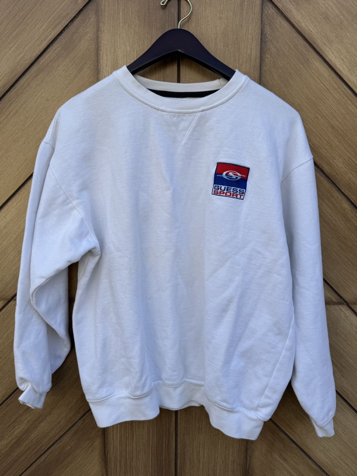 Guess Vintage White Guess Crewneck Size US M / EU 48-50 / 2 - 1 Thumbnail