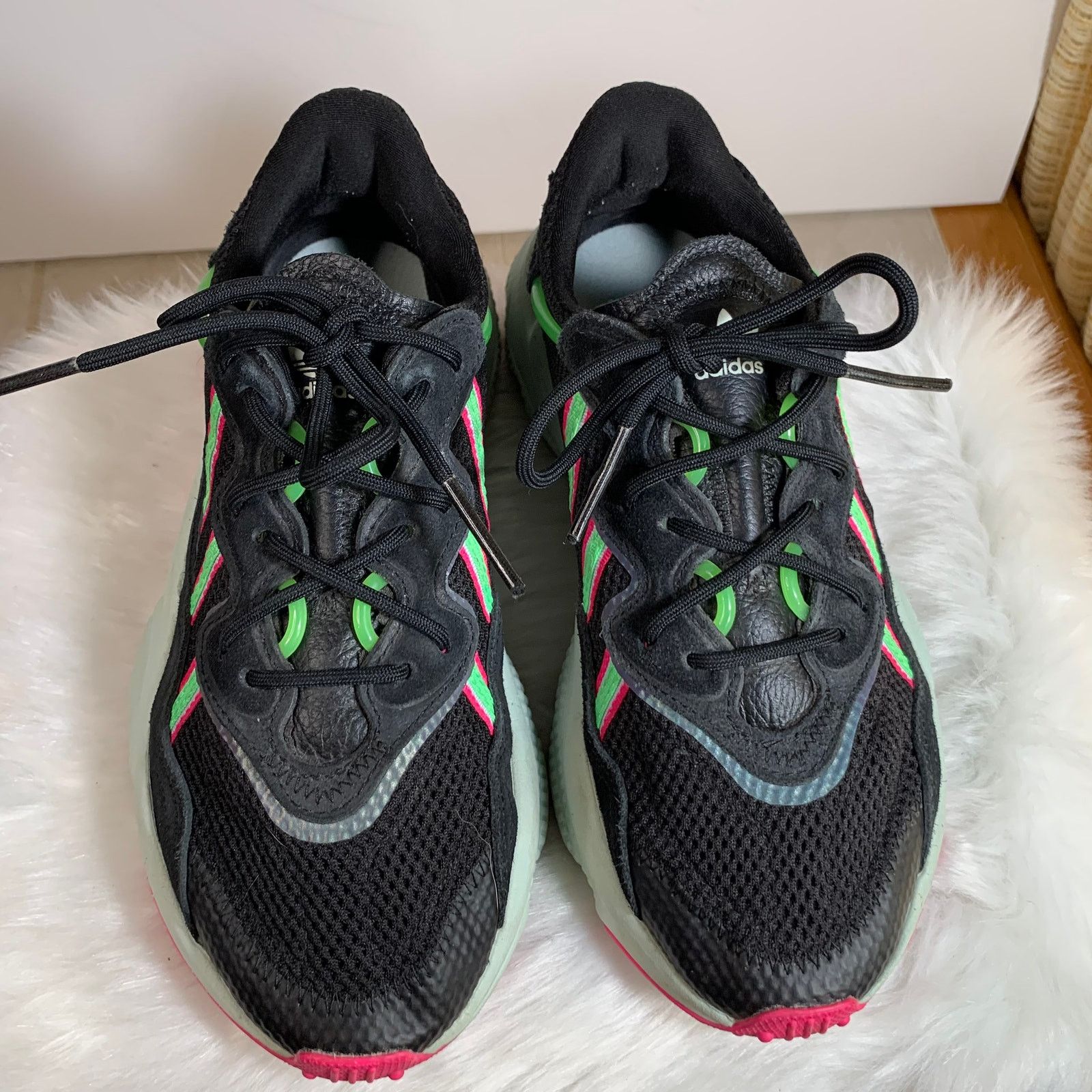 Adidas Adidas Originals Ozweego Running Sneakers Size 7 Size US 7 / IT 37 - 3 Thumbnail