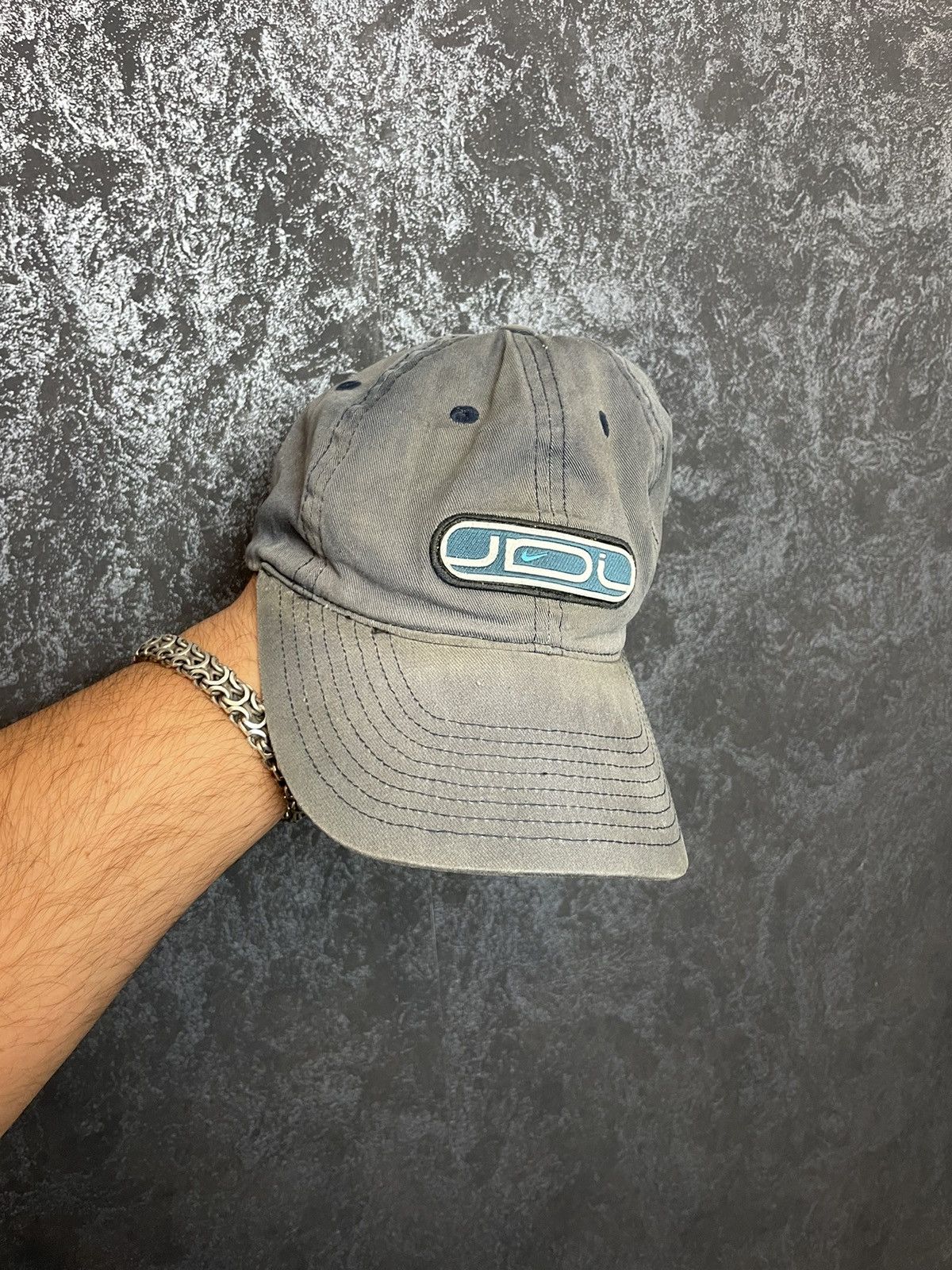 Nike Vintage 90s distressed cap nike center swoosh Y2K Size ONE SIZE - 1 Thumbnail