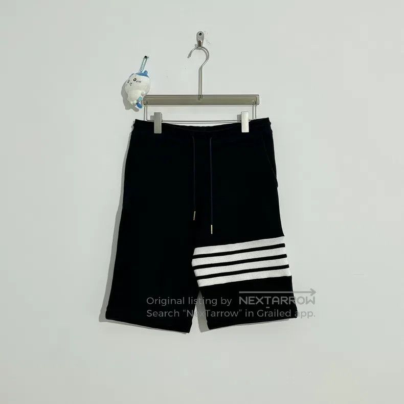 Thom Browne Thom Browne size 2 Navy Waffle Knit Shorts Size US 28 / EU 44 - 2 Thumbnail