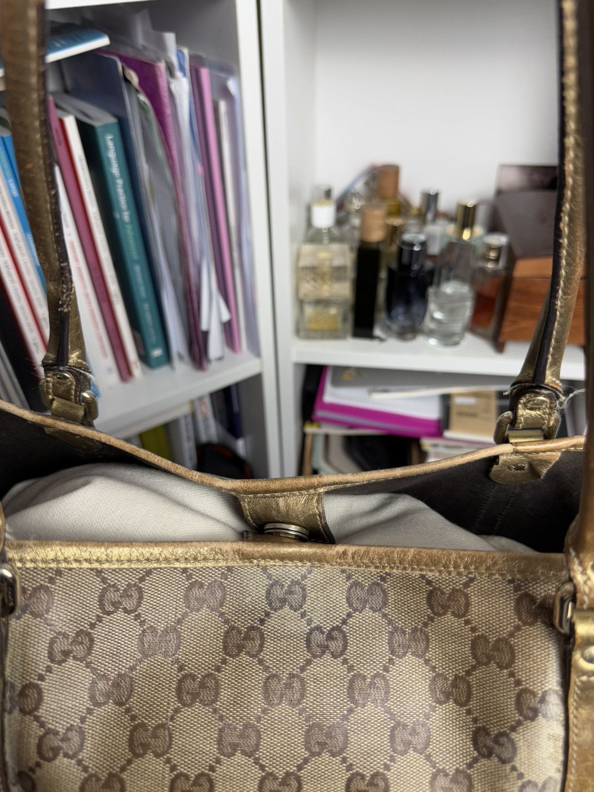Designer × Gucci × Vintage Vintage y2k Gucci monogram tote / shopper bag luxury designer Size ONE SIZE - 13 Thumbnail