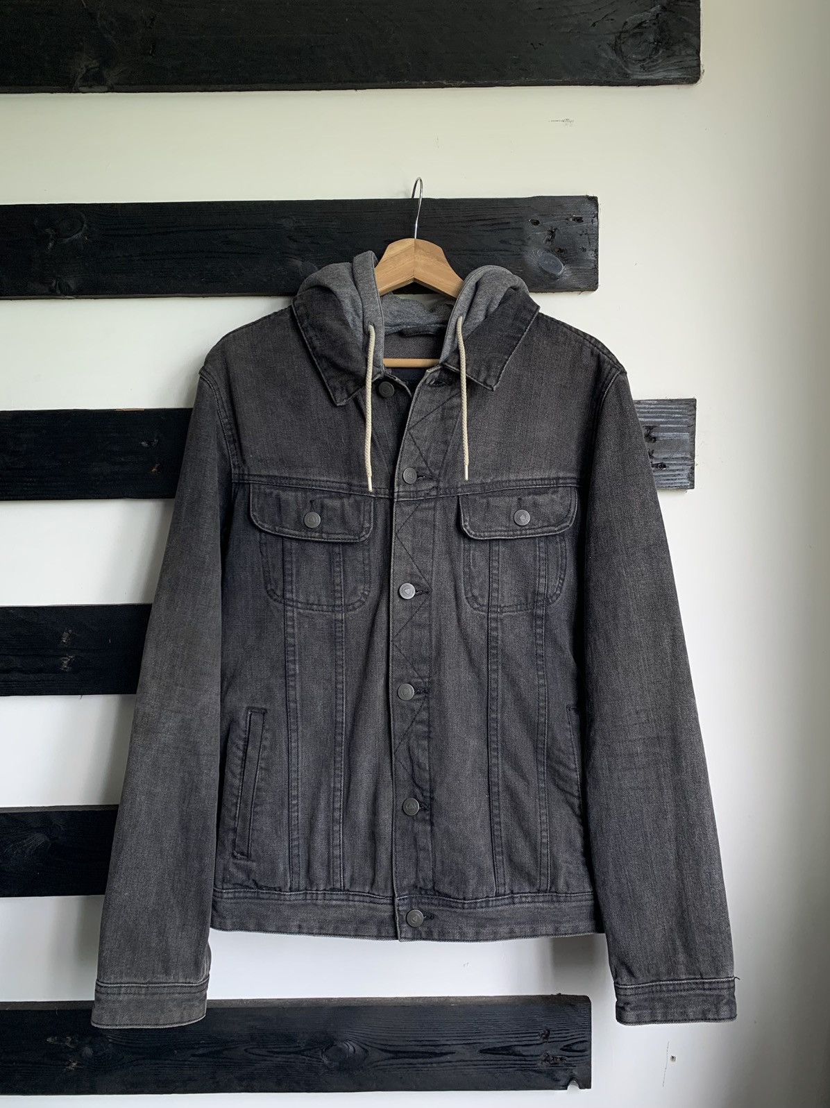 Asos × Japanese Brand × Le Grande Bleu (L.G.B.) Hooded Sunfaded Asos Denim Jacket Size US M / EU 48-50 / 2 - 7 Thumbnail