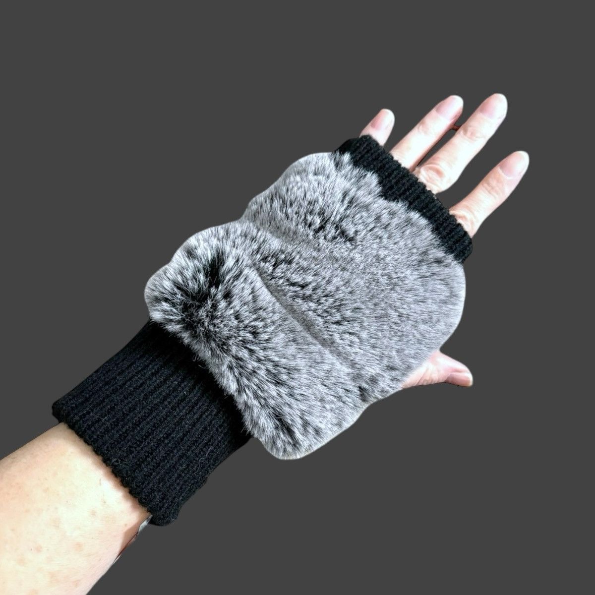 Other Jocelyn Women’s Fur Knit Fingerless Gloves Sz OS Size ONE SIZE - 4 Thumbnail