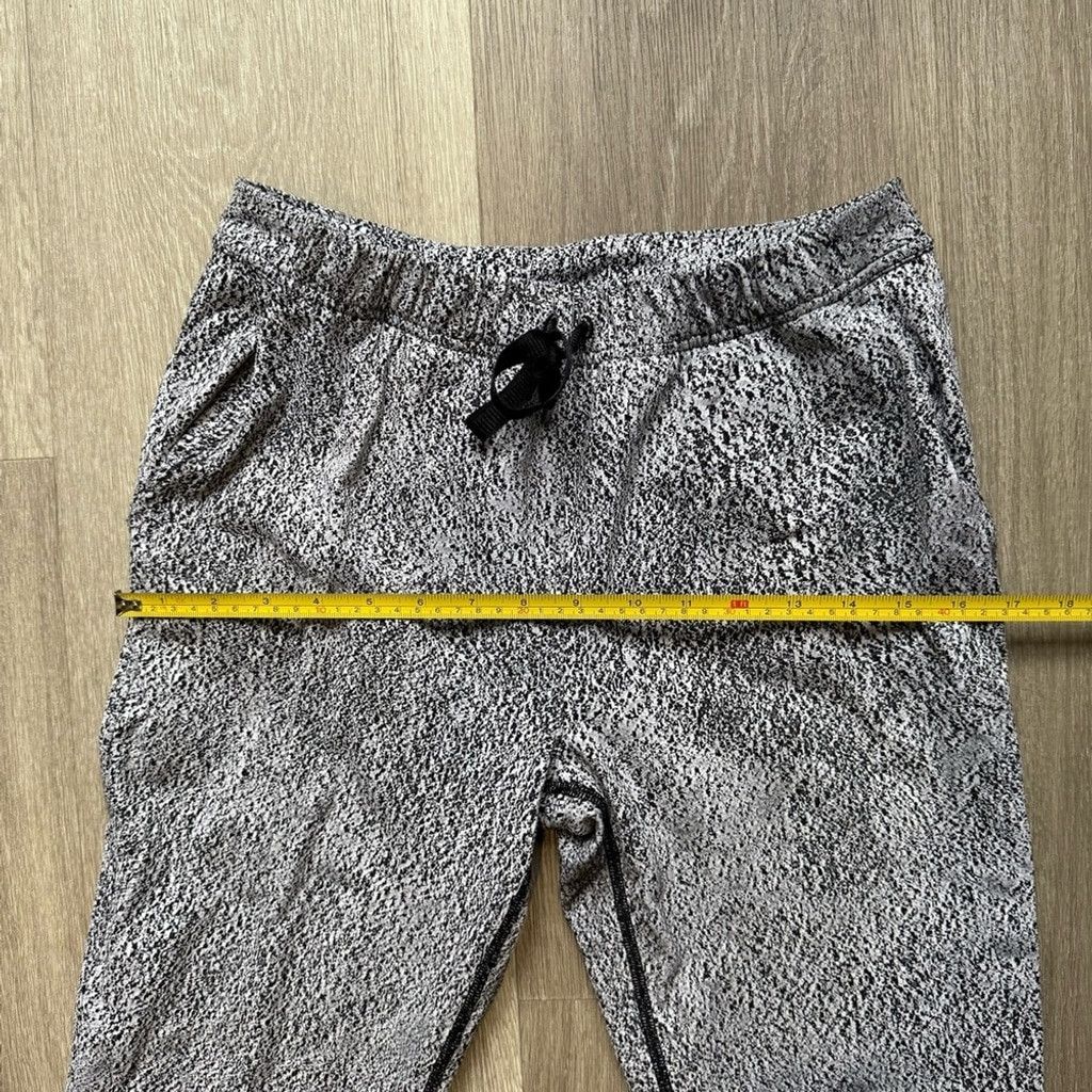Lululemon Lululemon Athletica White and Grey Jet Track Pants Size 27" / US 4 / IT 40 - 5 Thumbnail