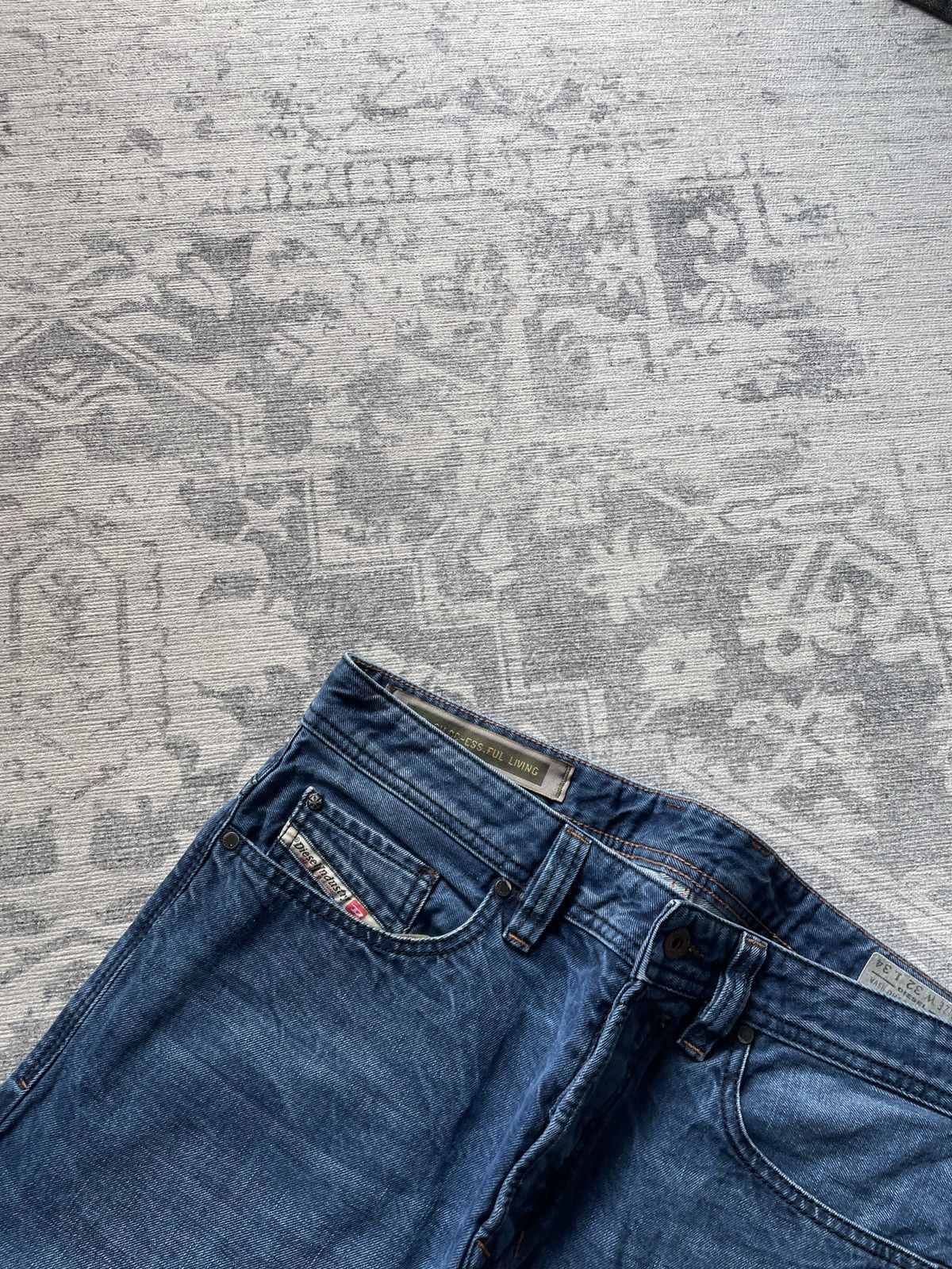 Japanese Brand Vintage Diesel Jeans Mud Washed Faded Baggy Wide Japanese Size US 32 / EU 48 - 5 Thumbnail