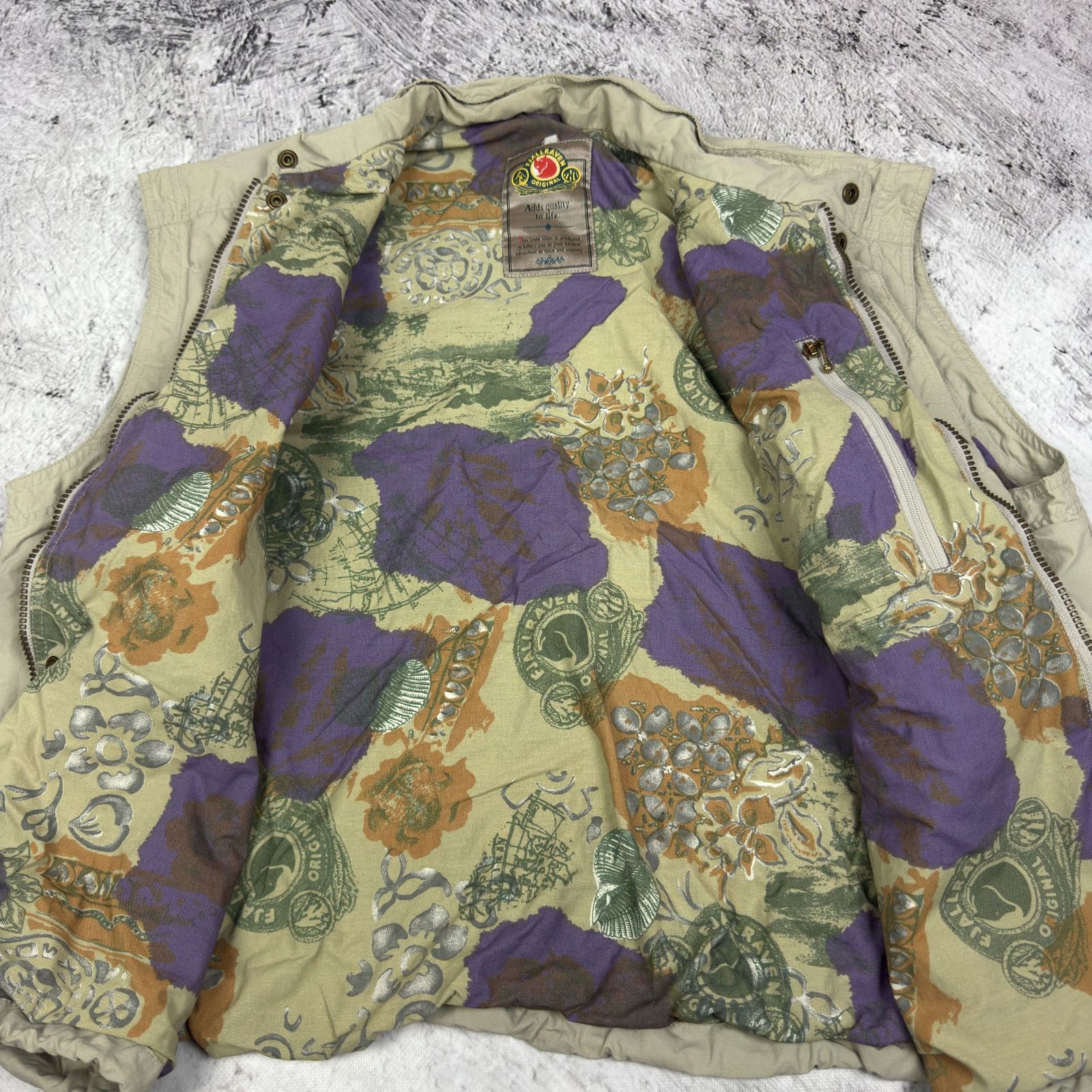 Fjallraven Fjallraven Men's beige Snap Button Multi Pockets Hiking Vest Size US L / EU 52-54 / 3 - 10 Thumbnail