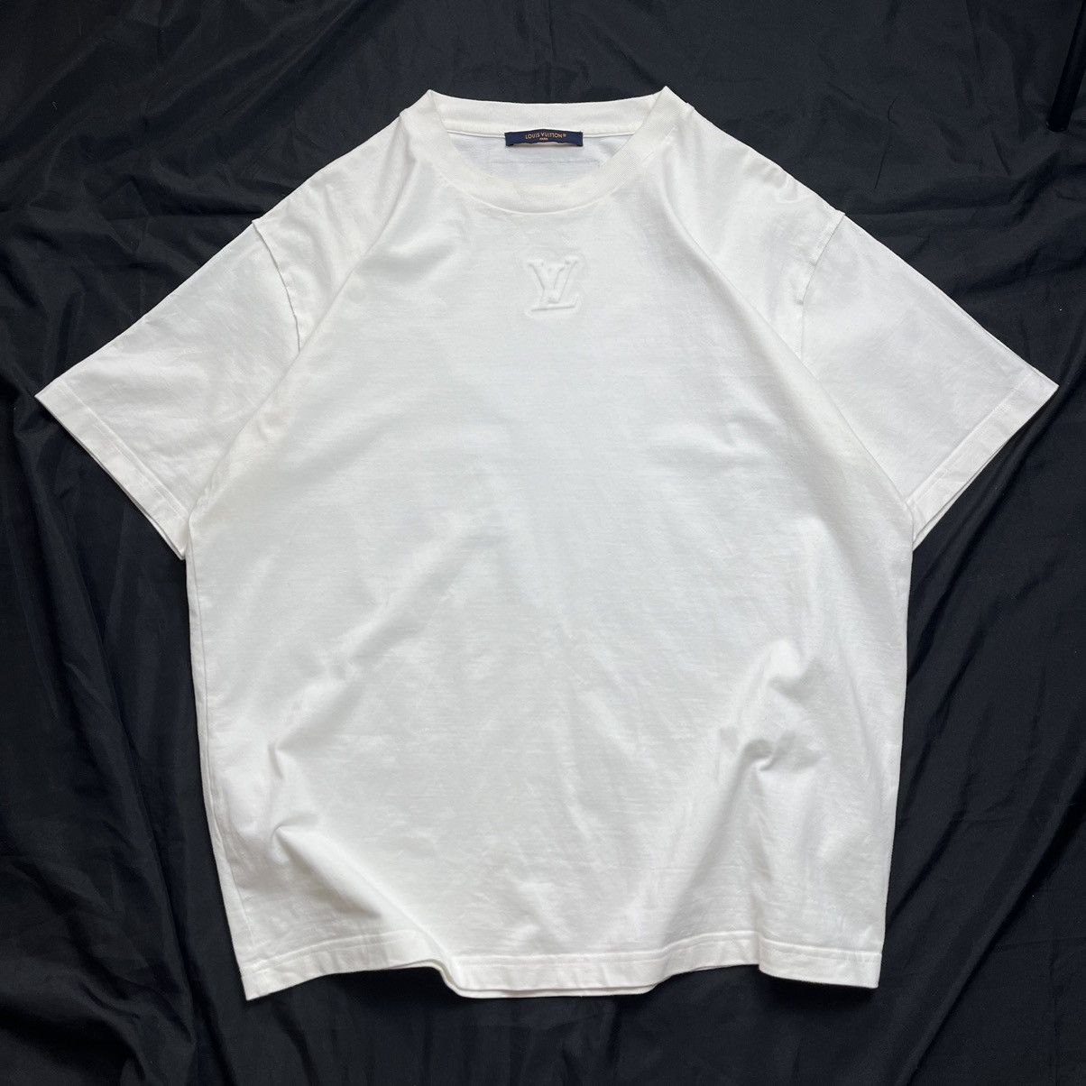 Louis Vuitton Louis Vuitton White Tee Size US L / EU 52-54 / 3 - 2 Thumbnail