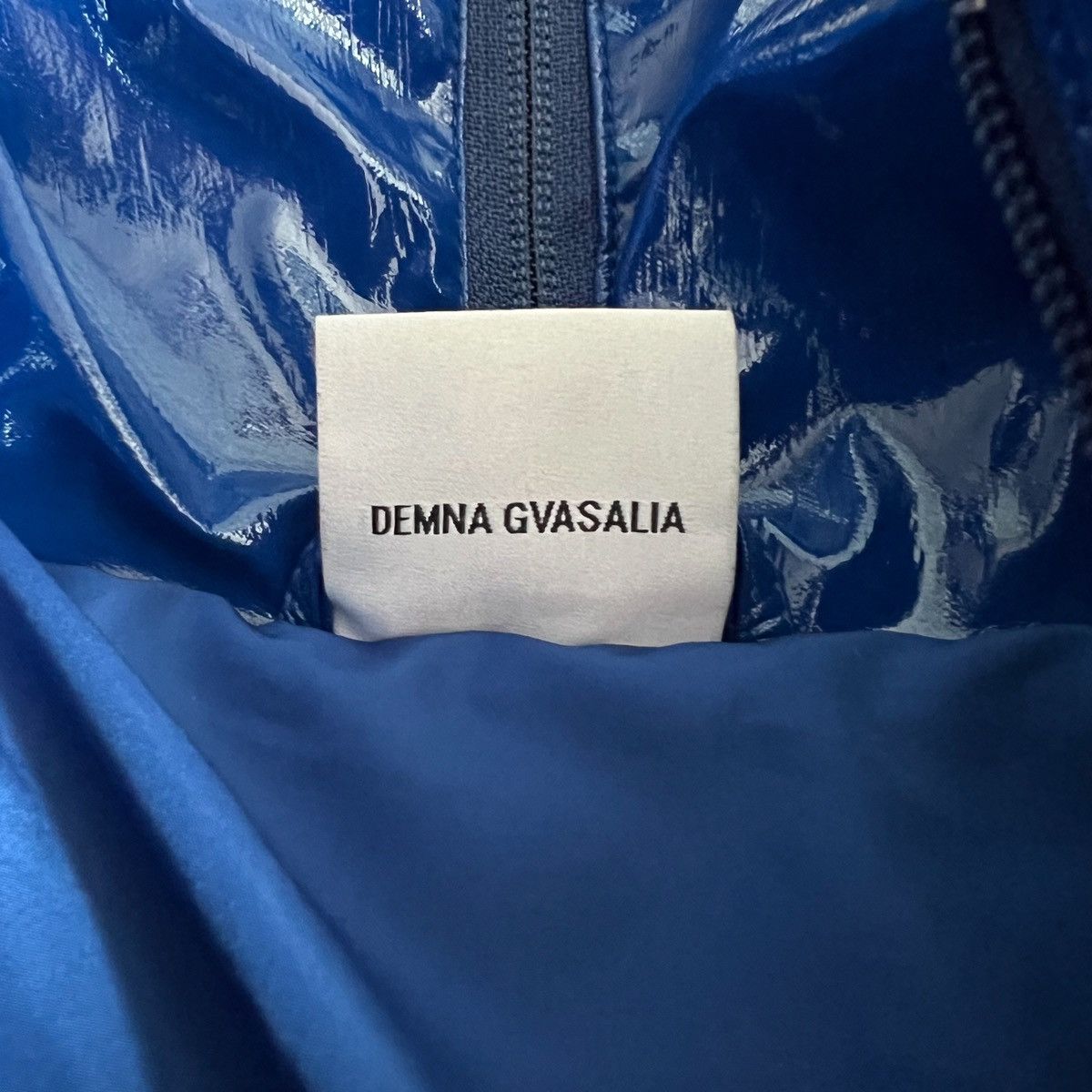 Vetements FW17 Miss Webcam Puffer Size US S / EU 44-46 / 1 - 15 Thumbnail