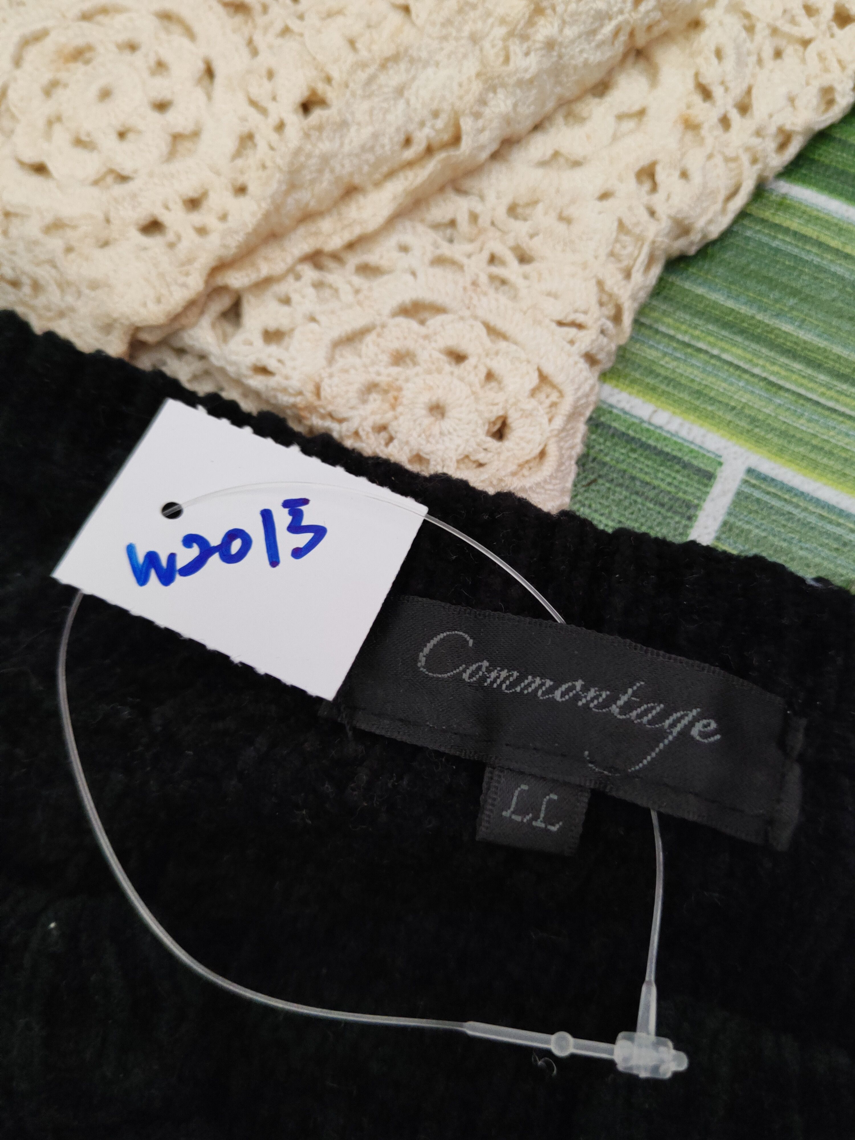 Vintage Commontage Black vintage Knitwear Sweatshirts #W2013 Size US L / EU 52-54 / 3 - 12 Thumbnail