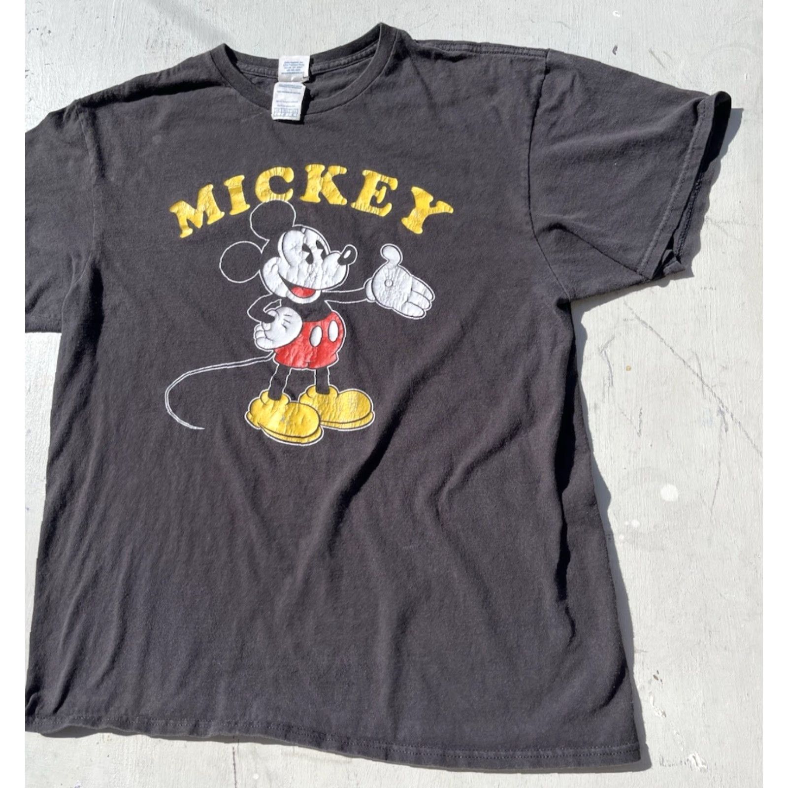 Disney Mickey Mouse T-Shirt Black Spell-Out L Disney Art Classic Men’s Cotton Short Sleeve Crew Neck Vintage? Size US L / EU 52-54 / 3 - 5 Thumbnail