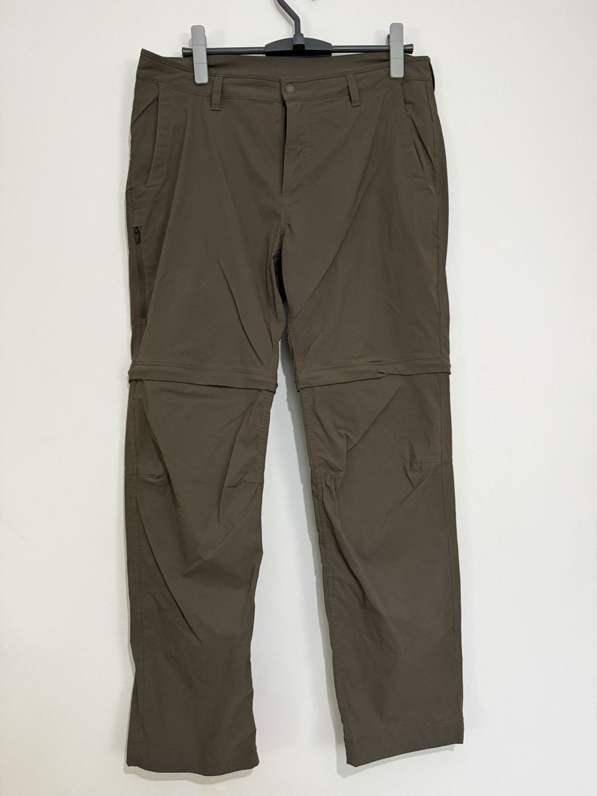 Mountain Hardwear Mountain Hardwear Basin Trek Convertible Pants Size US 34 / EU 50 - 1 Thumbnail