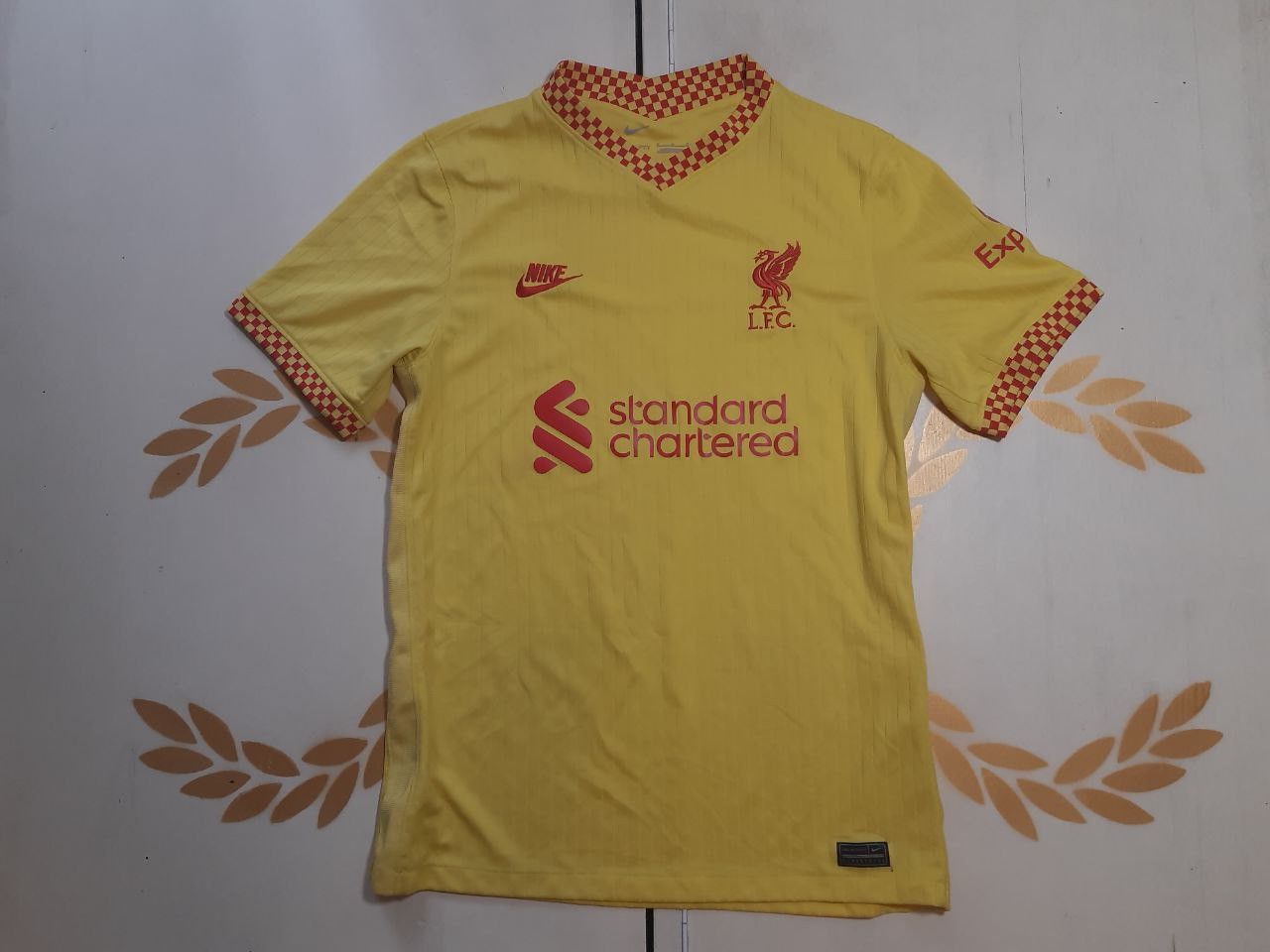 Nike Nike Liverpool FC Third Jersey 2021-2022 Size US M / EU 48-50 / 2 - 5 Thumbnail