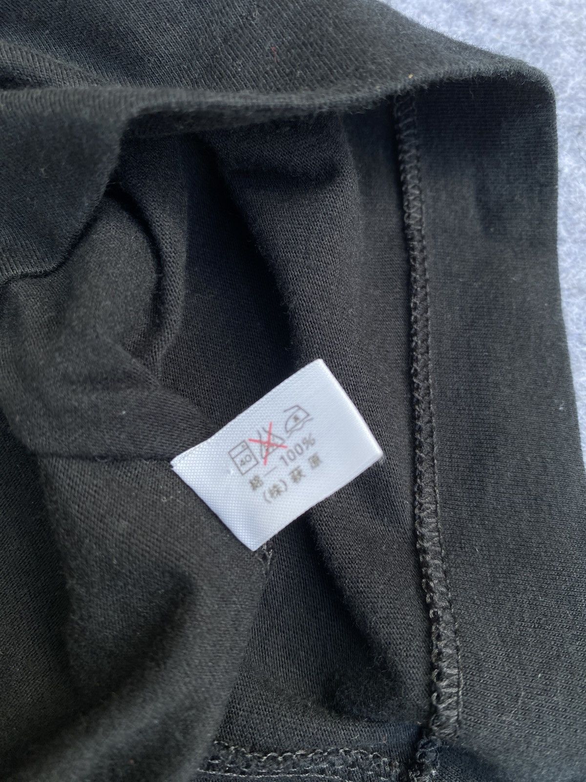 Vintage × Yves Saint Laurent Vtg 90s YSL T shirt Tee Black Size US M / EU 48-50 / 2 - 6 Thumbnail