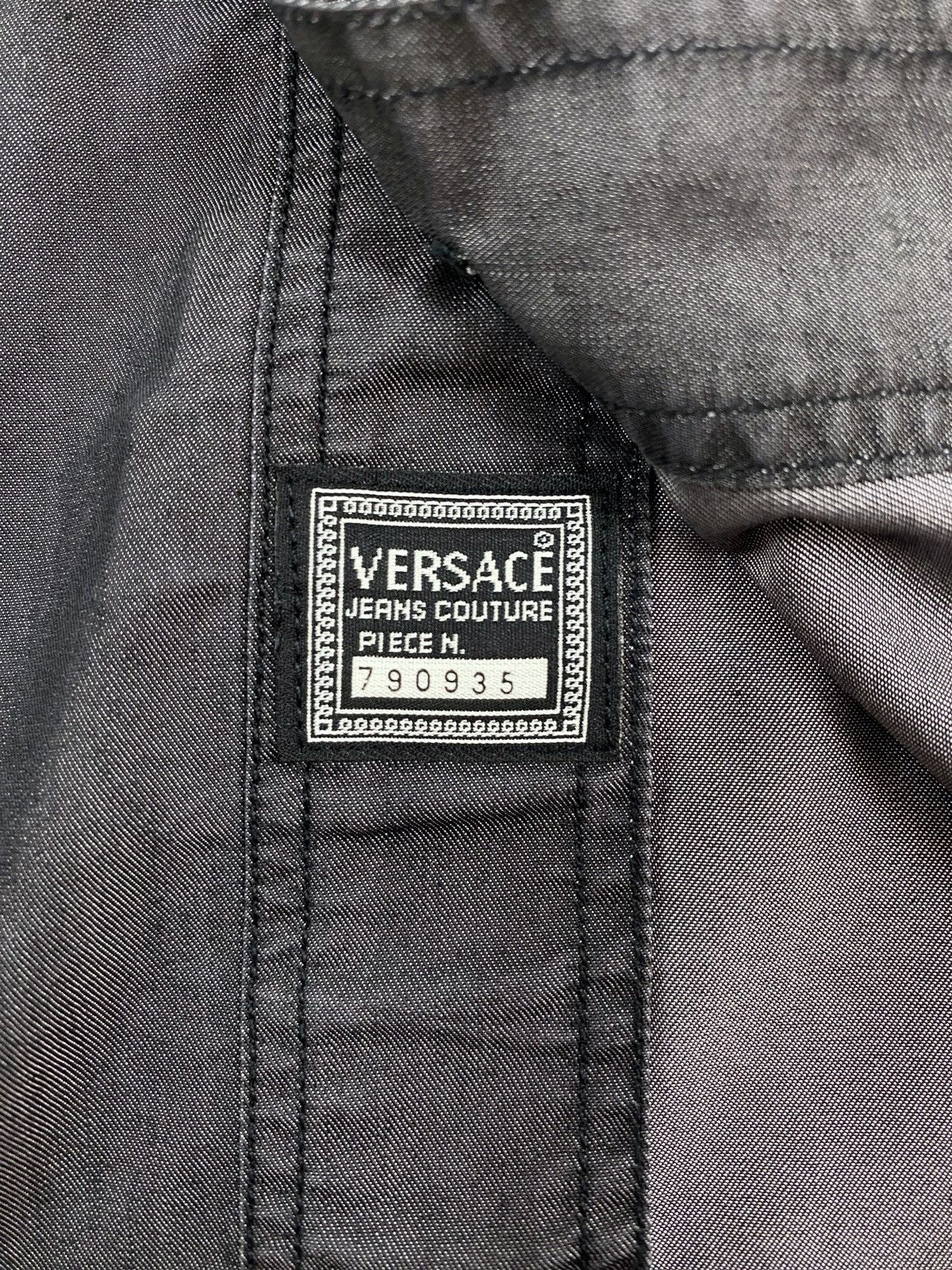 Versace Jeans Couture 1990’s Versace Jeans Couture Shiny Cotton Button Up Shirt Size US M / EU 48-50 / 2 - 9 Thumbnail