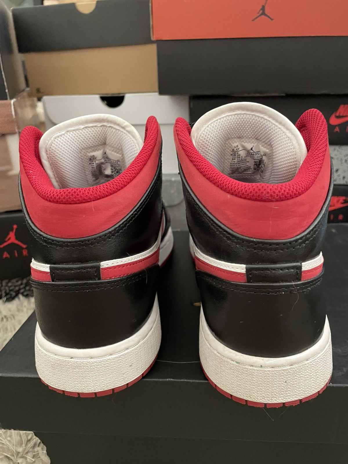 Jordan Brand Jordan 1 Mid Black Gym Red Size US 6.5 / EU 39-40 - 6 Thumbnail