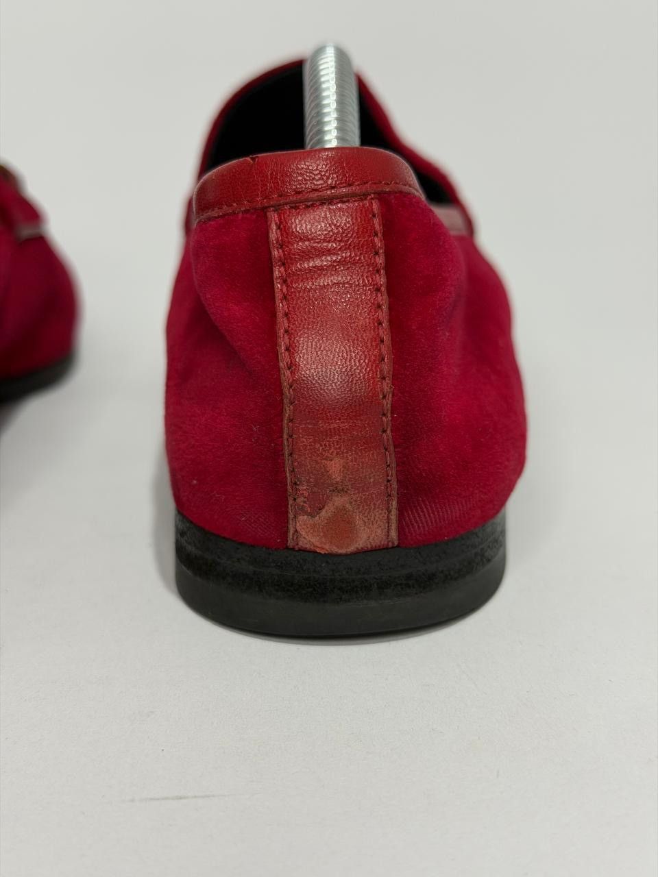 Gucci Gucci Red Velvet Jordaan Horsebit Loafers Size 37 Size US 7 / IT 37 - 4 Thumbnail