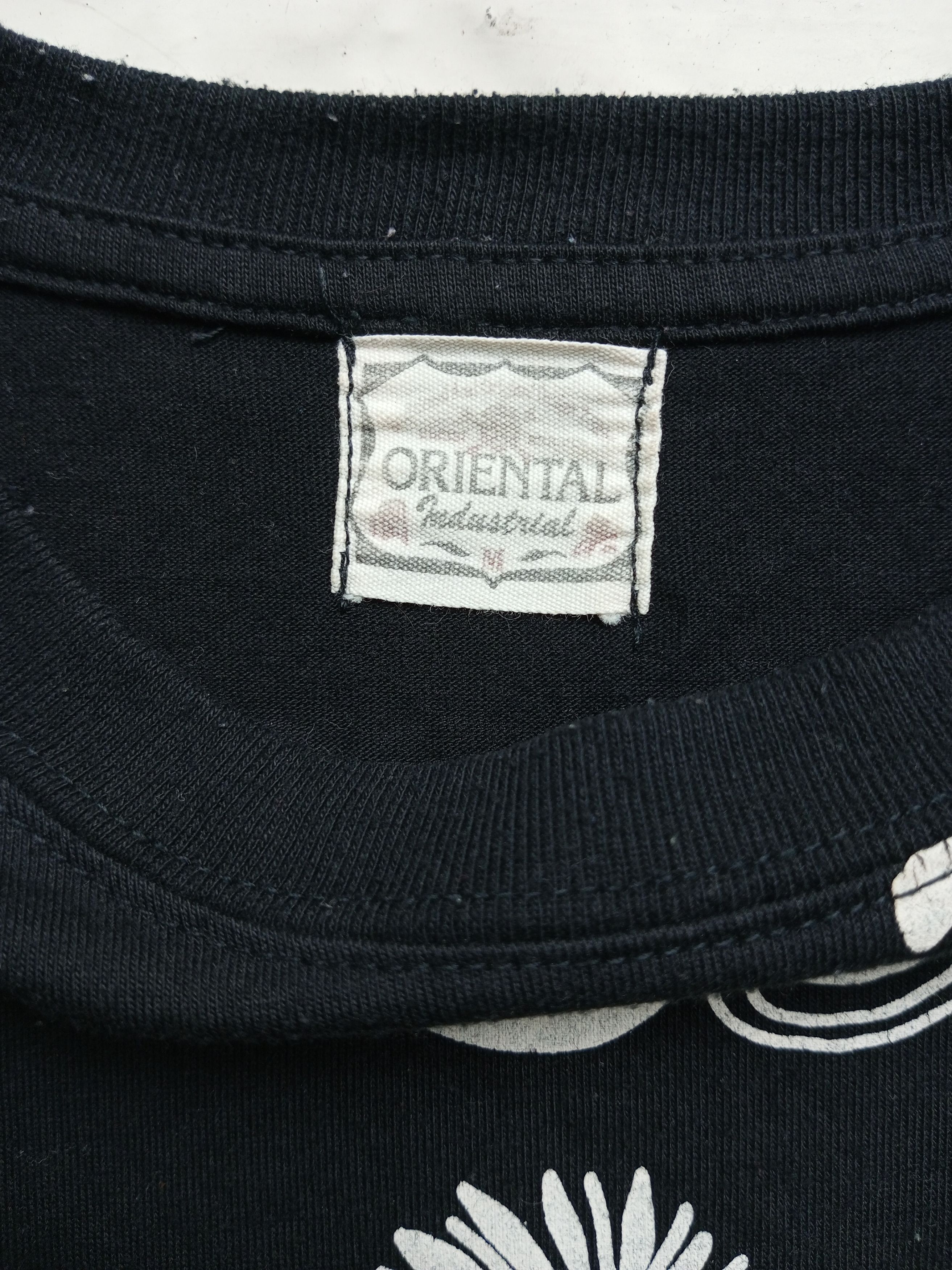 Japanese Brand Guardian Deity He Save From The Disaster long Sleeve t-shirt Size US S / EU 44-46 / 1 - 6 Thumbnail