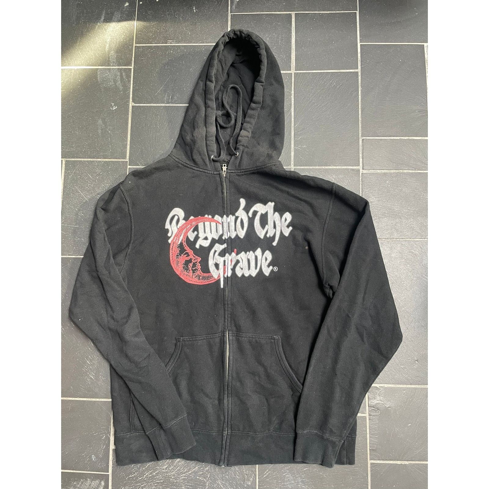 Other Beyond The Grave Moon Zip Up Size Medium Vintage Distressed Size US M / EU 48-50 / 2 - 1 Thumbnail