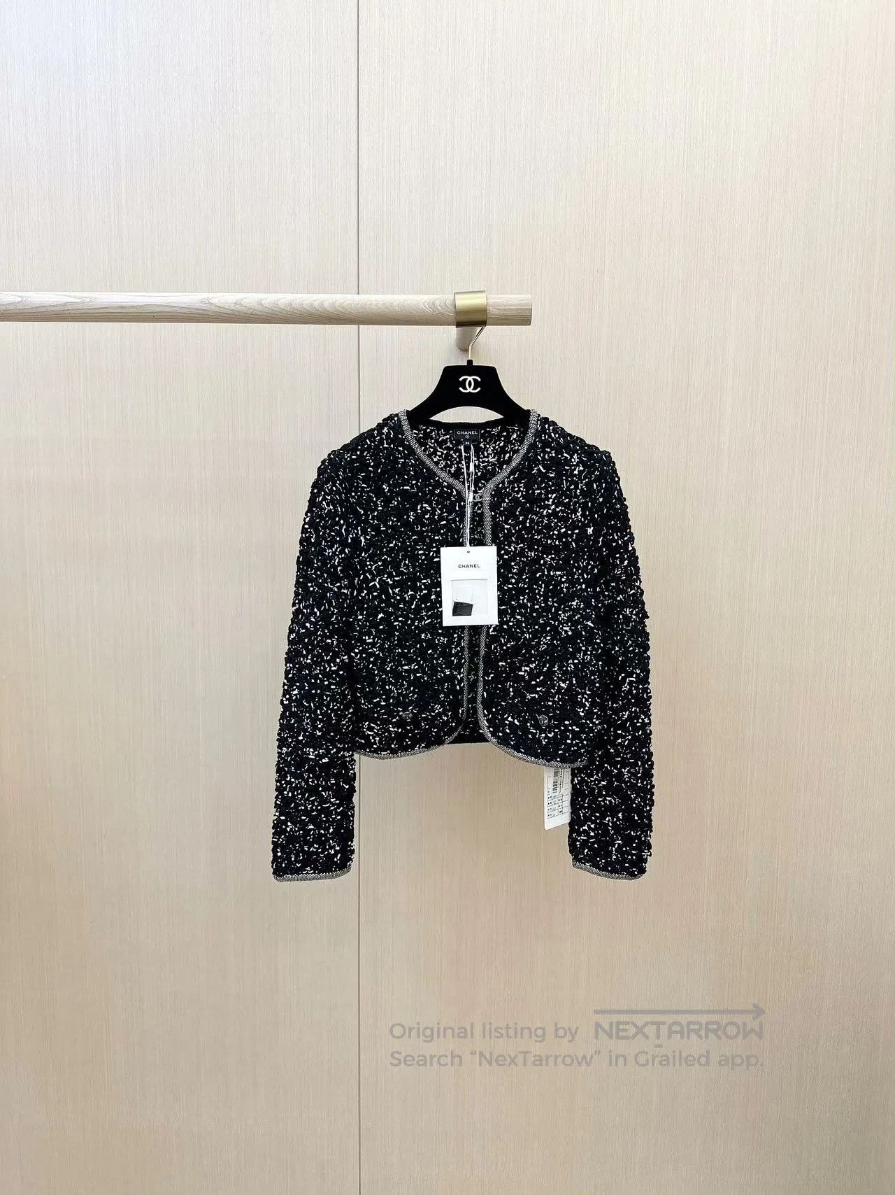 Chanel Chanel 25P Black White Crystal Trim Jacket. Size US M / EU 48-50 / 2 - 1 Thumbnail