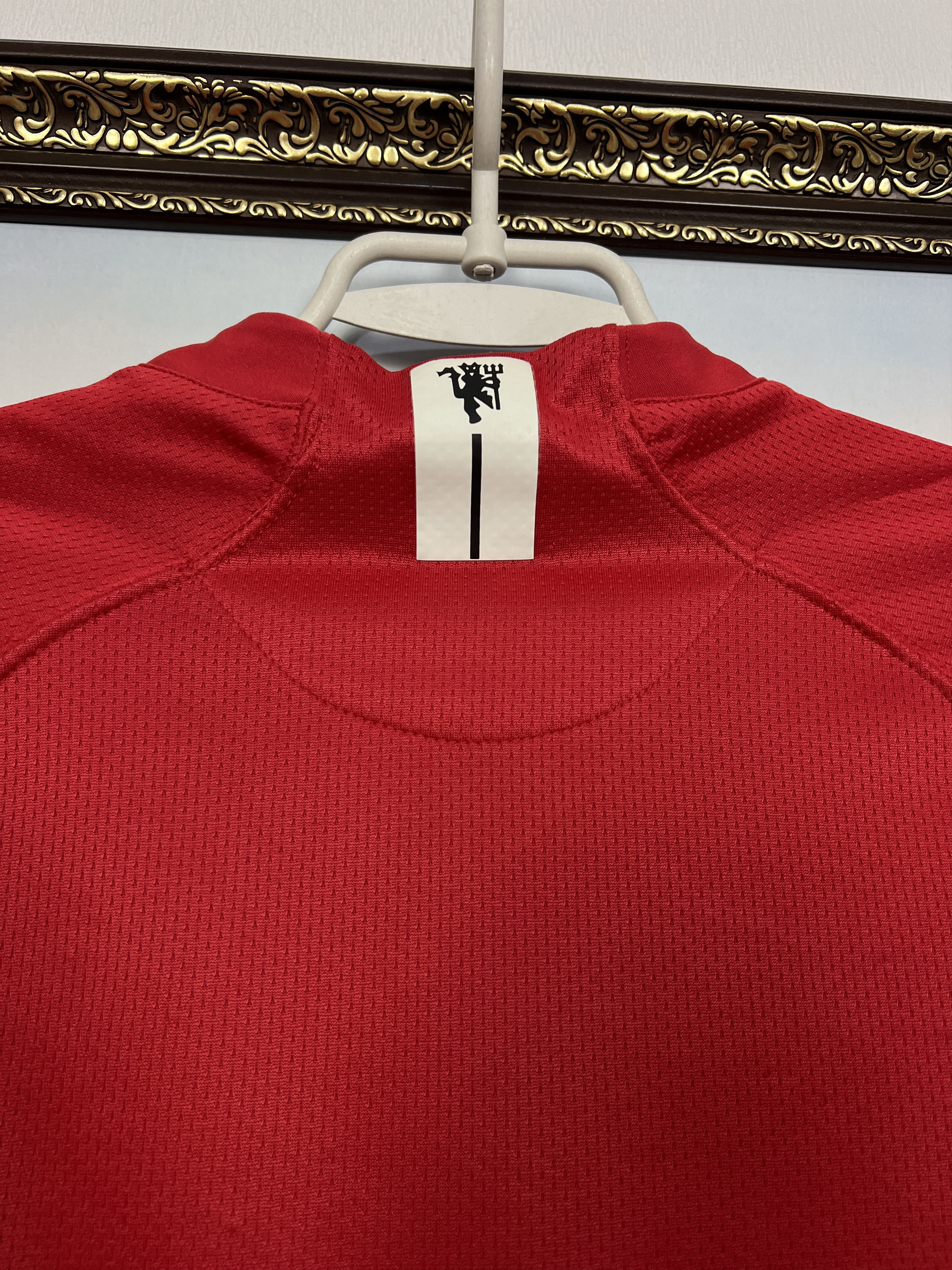 Nike Manchester United football shirt Soccer Jersey Boys 13 Size US XXS / EU 40 - 10 Thumbnail
