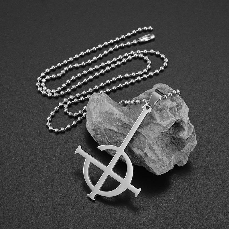 Vintage Geometric Pattern Pendant Necklace Size ONE SIZE - 1 Thumbnail