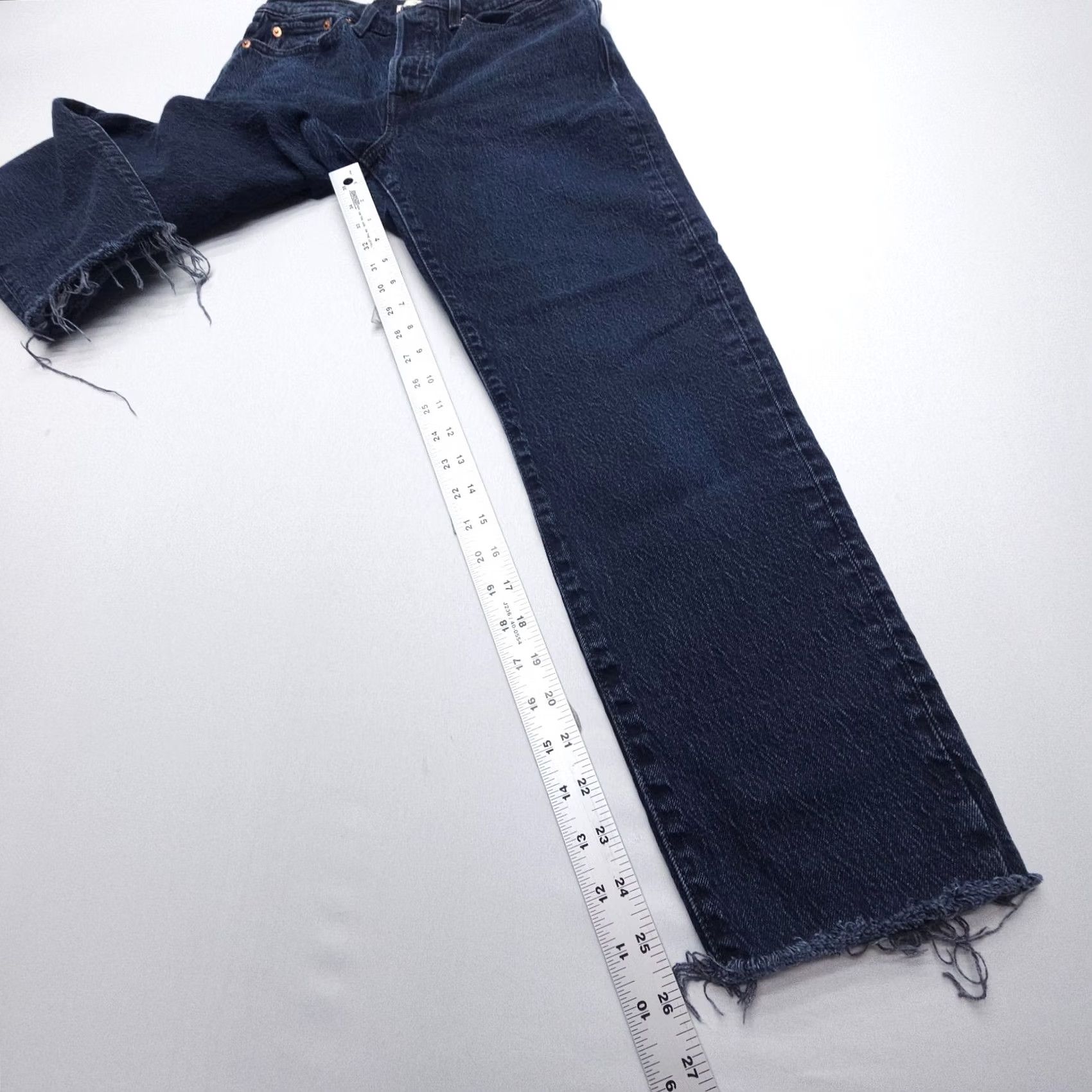 Levi's Levi's Premium Wedgie Jeans Womens 27 Button Fly High Rise Dark Wash Raw Hem Jeans Womens 27 Blue Levi's Wedgie Fit 5-Pocket Distressed Size 27" / US 4 / IT 40 - 5 Thumbnail