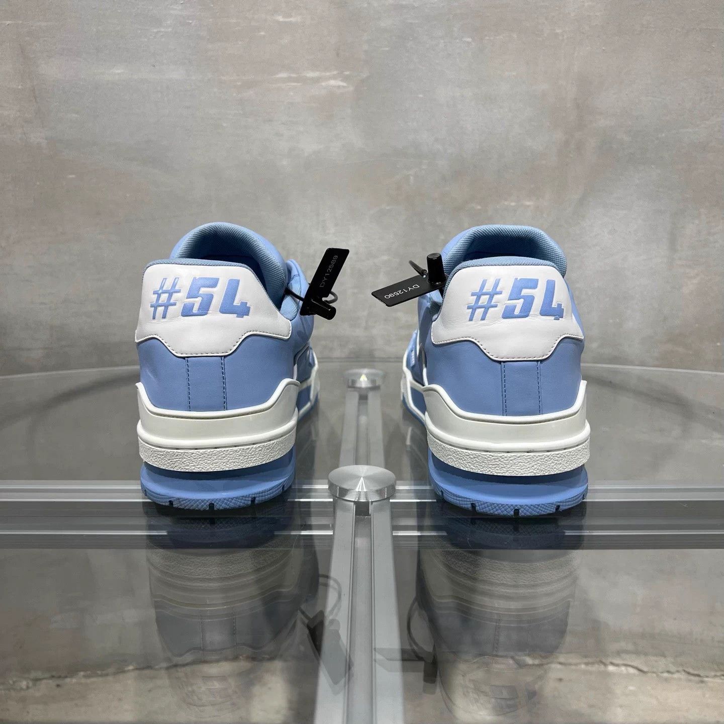 Louis Vuitton LV Trainer white blue UK8/42 Size US 9 / EU 42 - 6 Thumbnail