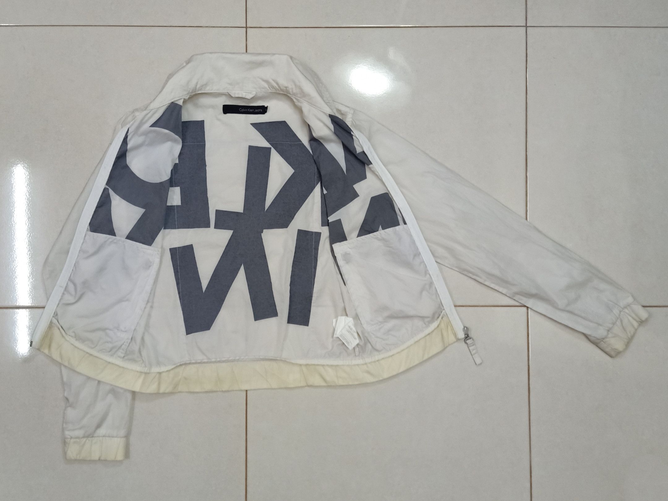 Calvin Klein CALVIN KLIEN JEANS Transparent Big Logo Windbreaker Jacket. Size S / US 4 / IT 40 - 15 Thumbnail