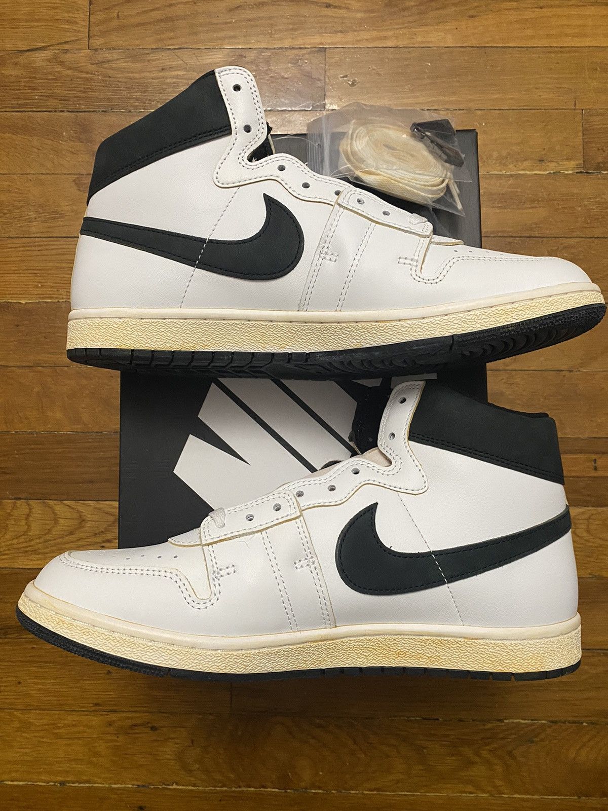 A Ma Maniere × Jordan Brand × Nike Size 11 - Jordan Air Ship x A Ma Maniere Black Oreo Men's Size US 11 / EU 44 - 3 Thumbnail