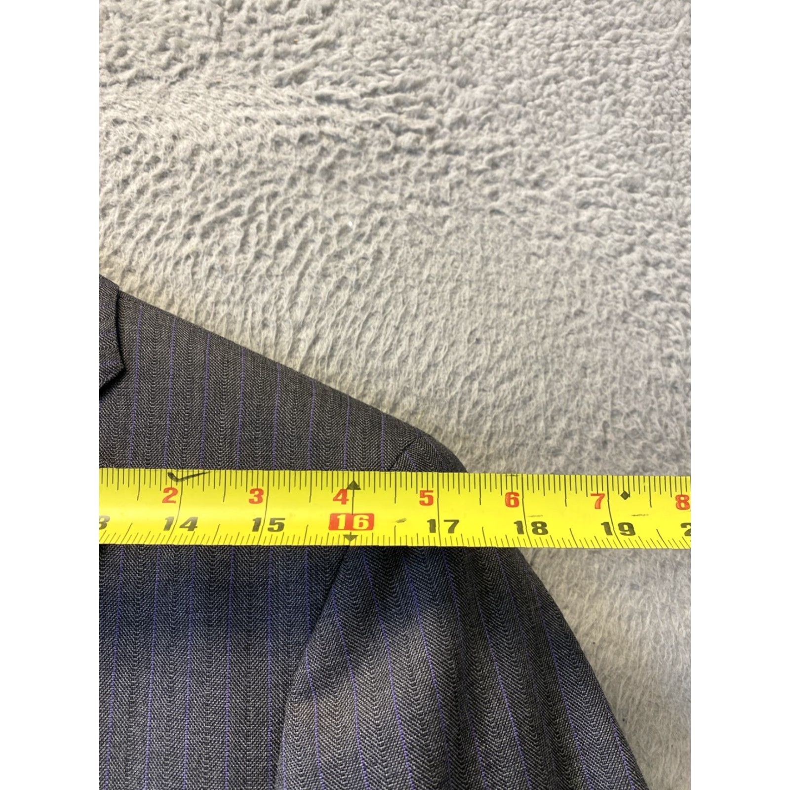 Vintage Tom James Blazer Mens 40R Grey Wool Twill Striped Notch Lapel Double-Vented 2-Button Front Jacket /135-17 Size 40R - 7 Thumbnail