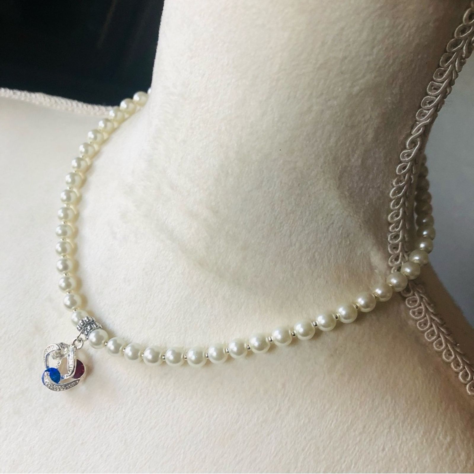 Handmade Handcrafted repurpose red white & blue stone Pearl necklace Size ONE SIZE - 4 Thumbnail