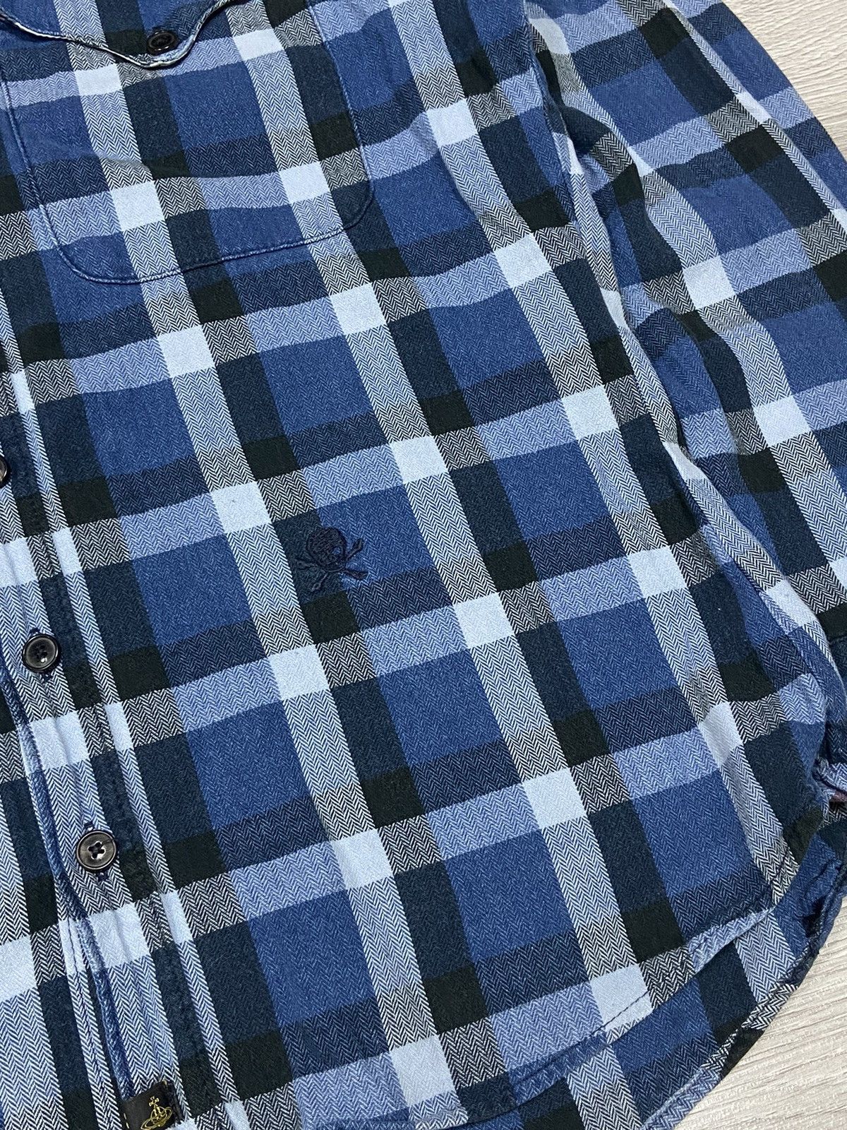 Lee × Vivienne Westwood Vivienne Westwood Lee check shirt buttons Size US L / EU 52-54 / 3 - 4 Thumbnail