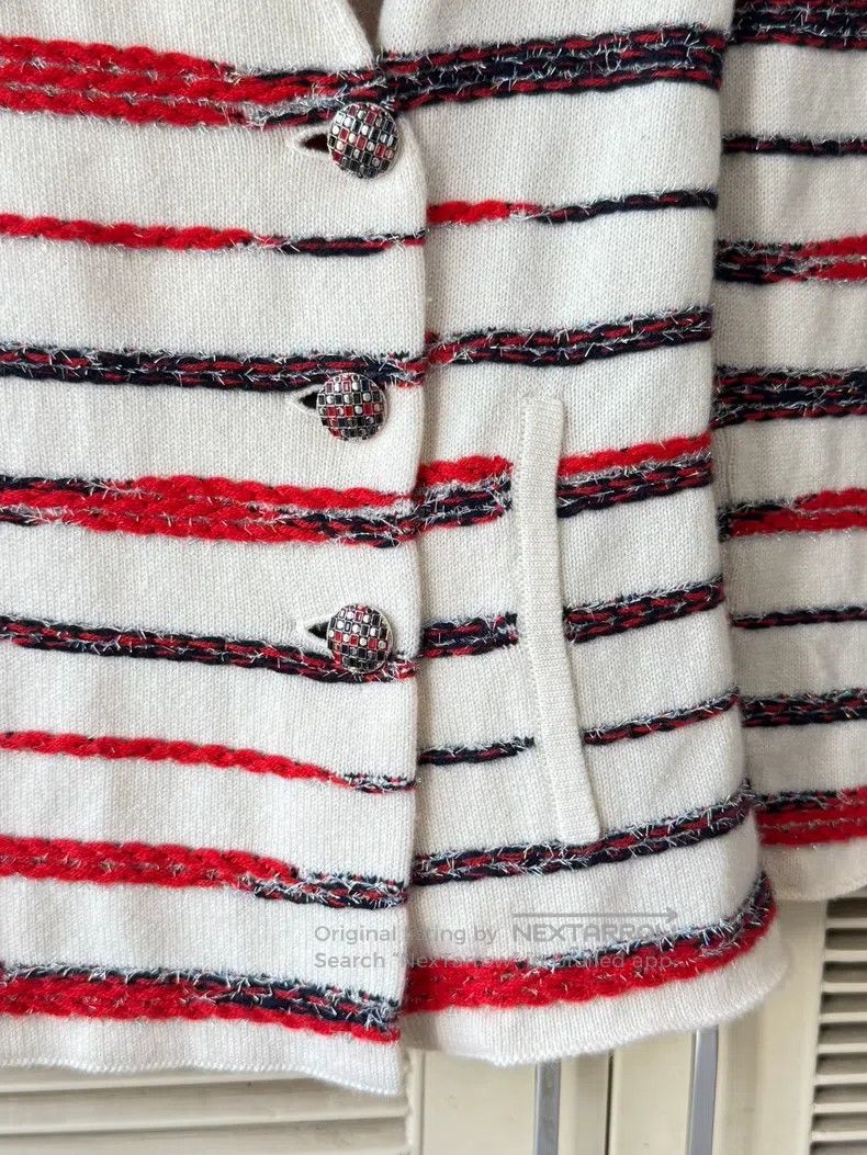 Chanel Chanel Classic red and white striped knitted jacket Size XXS / US 00 / IT 34 - 4 Thumbnail