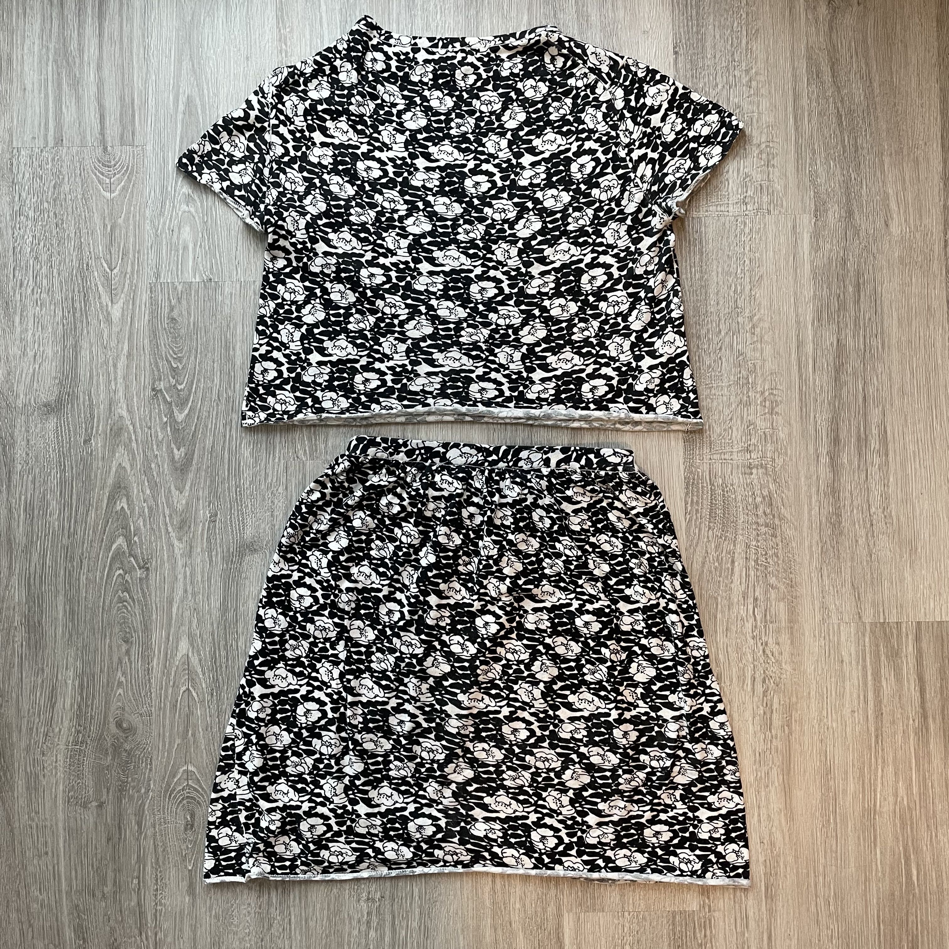 Beklina Beklina Floral Knit Crop Top and Skirt Set Black White S/M Size M / US 6-8 / IT 42-44 - 11 Thumbnail