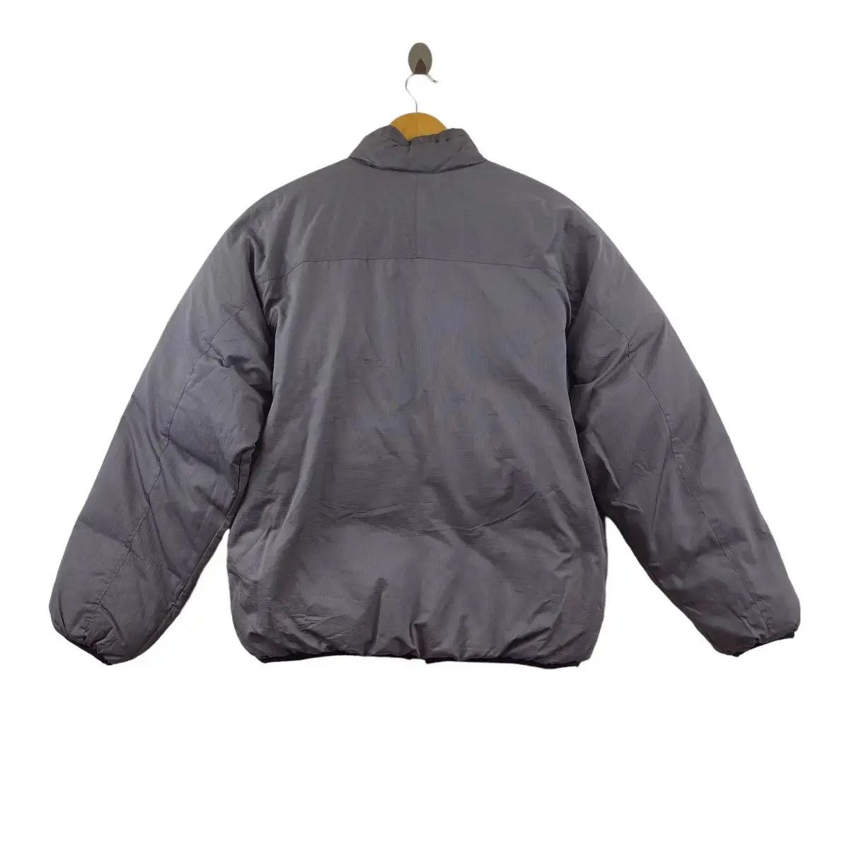 Nike Vintage NIKE SWOOSH Logo Reversible Puffer Outdoor Jacket Size US L / EU 52-54 / 3 - 2 Thumbnail